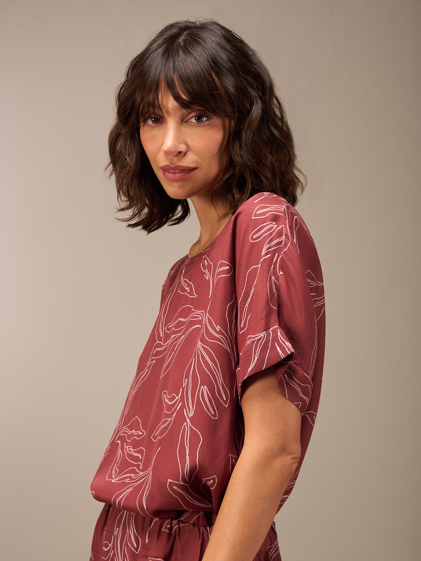 Blusa con scollo rotondo