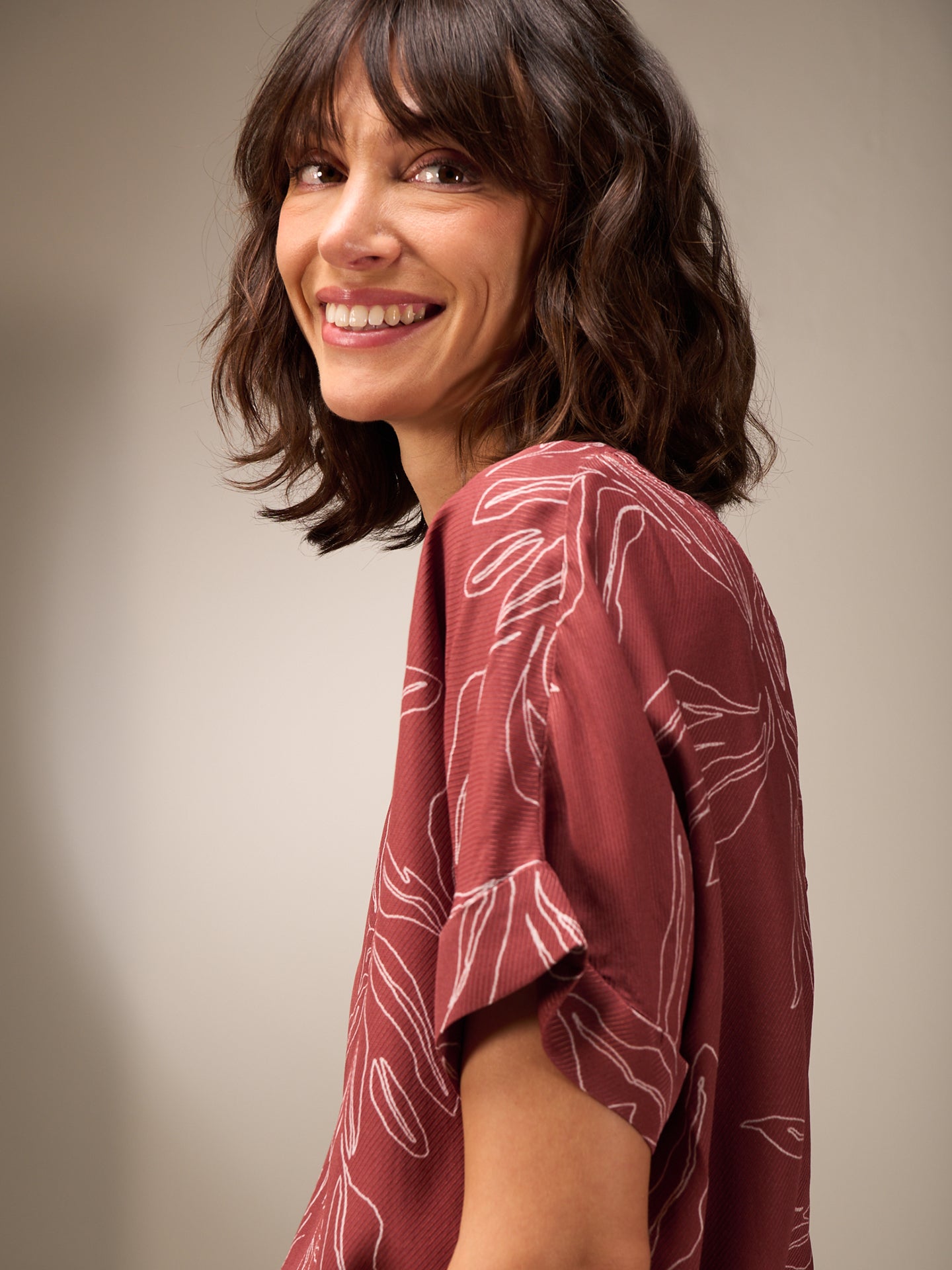 Blusa con scollo rotondo