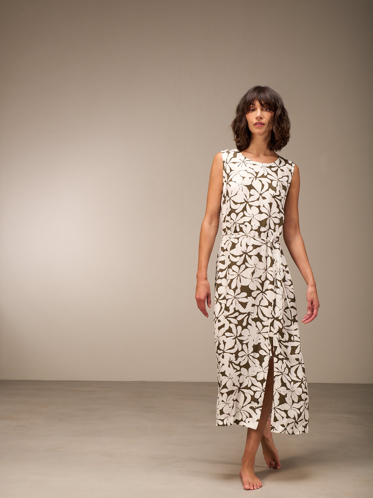 Kleid mit Rundhals