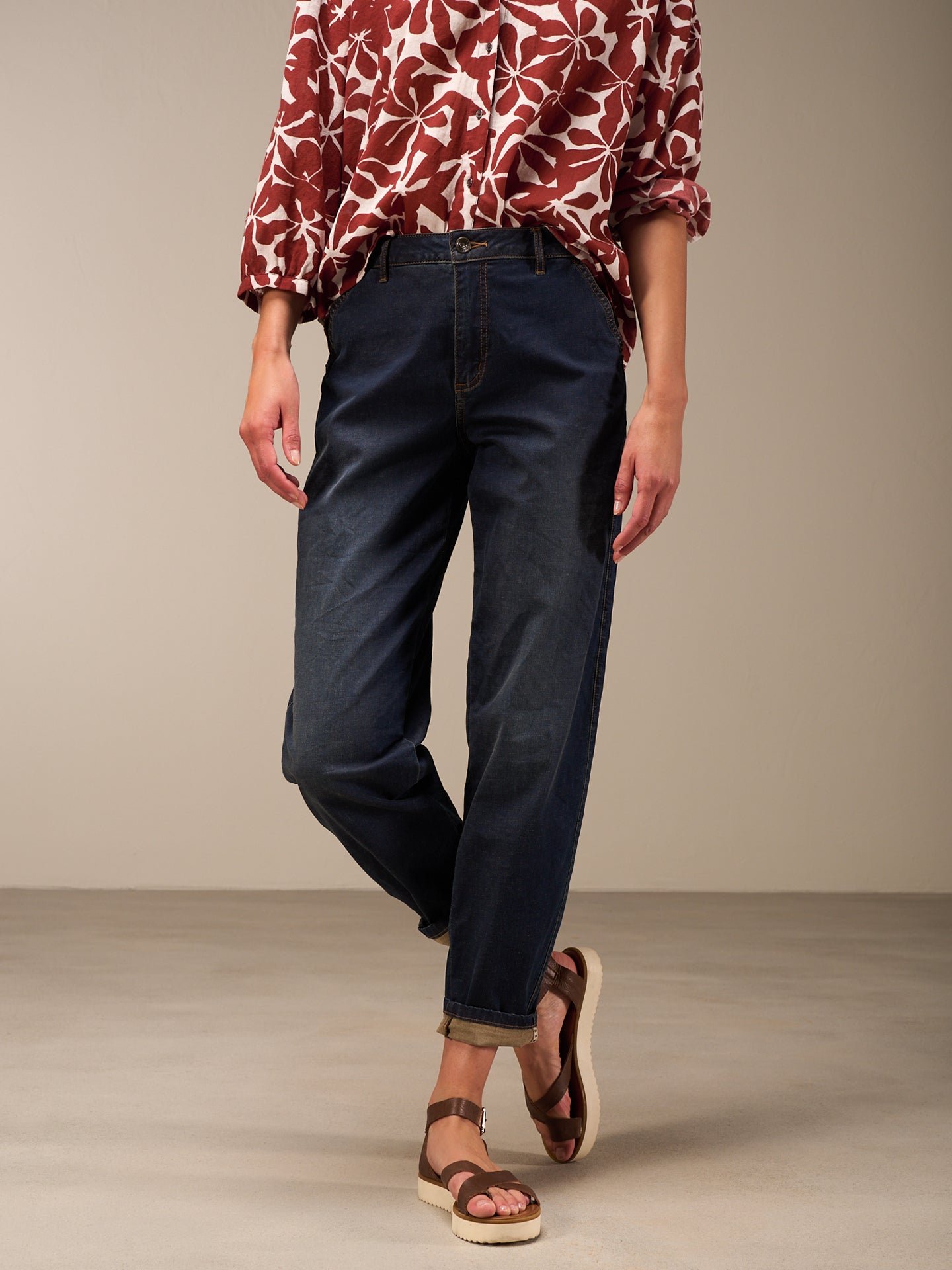 Jeans barrel fit