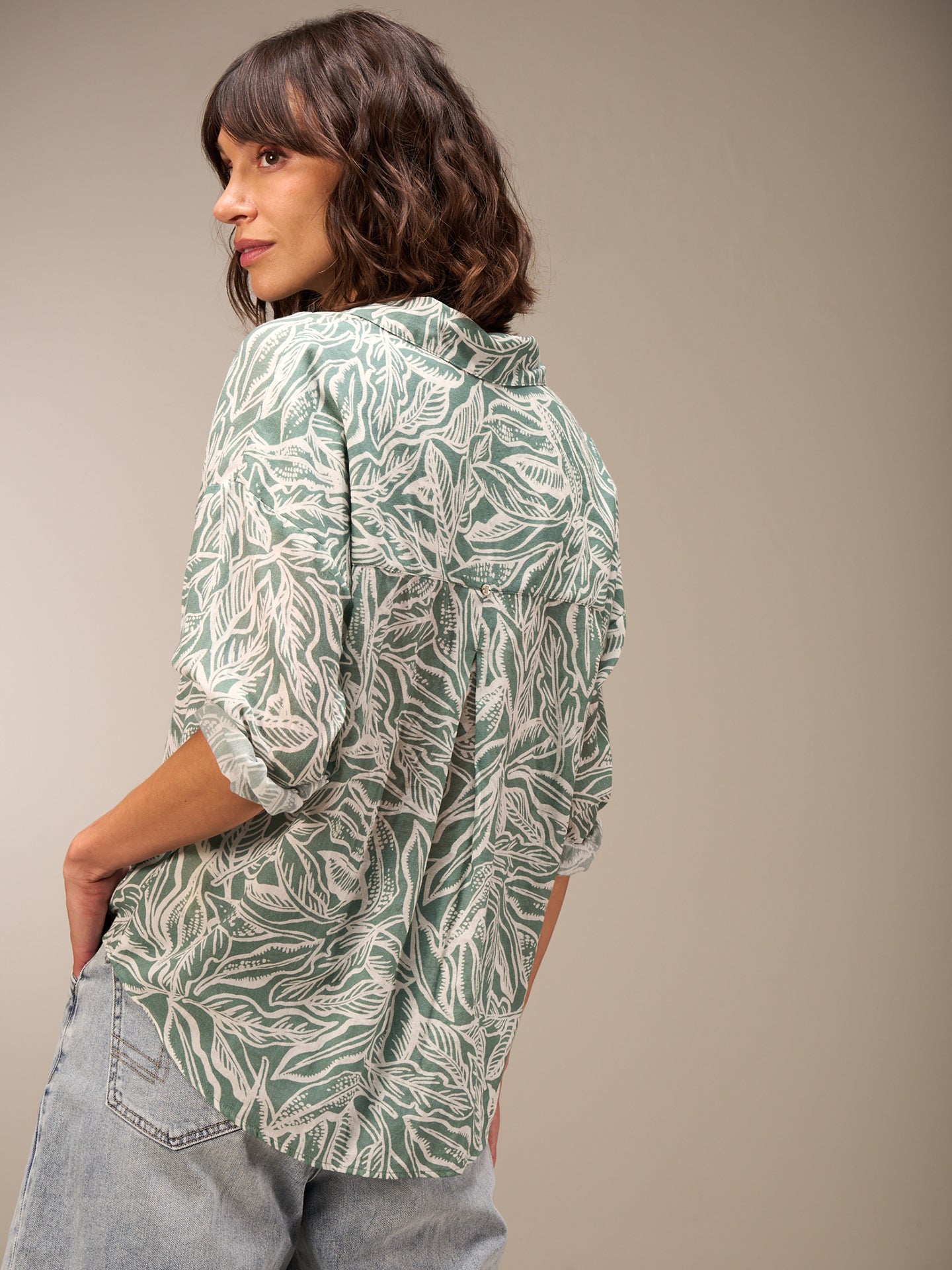 Blusa con abbottonatura