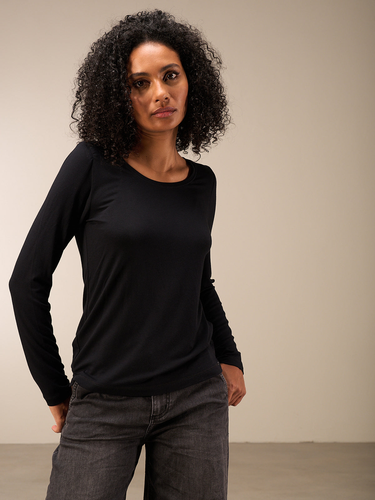 Long-sleeved shirt
