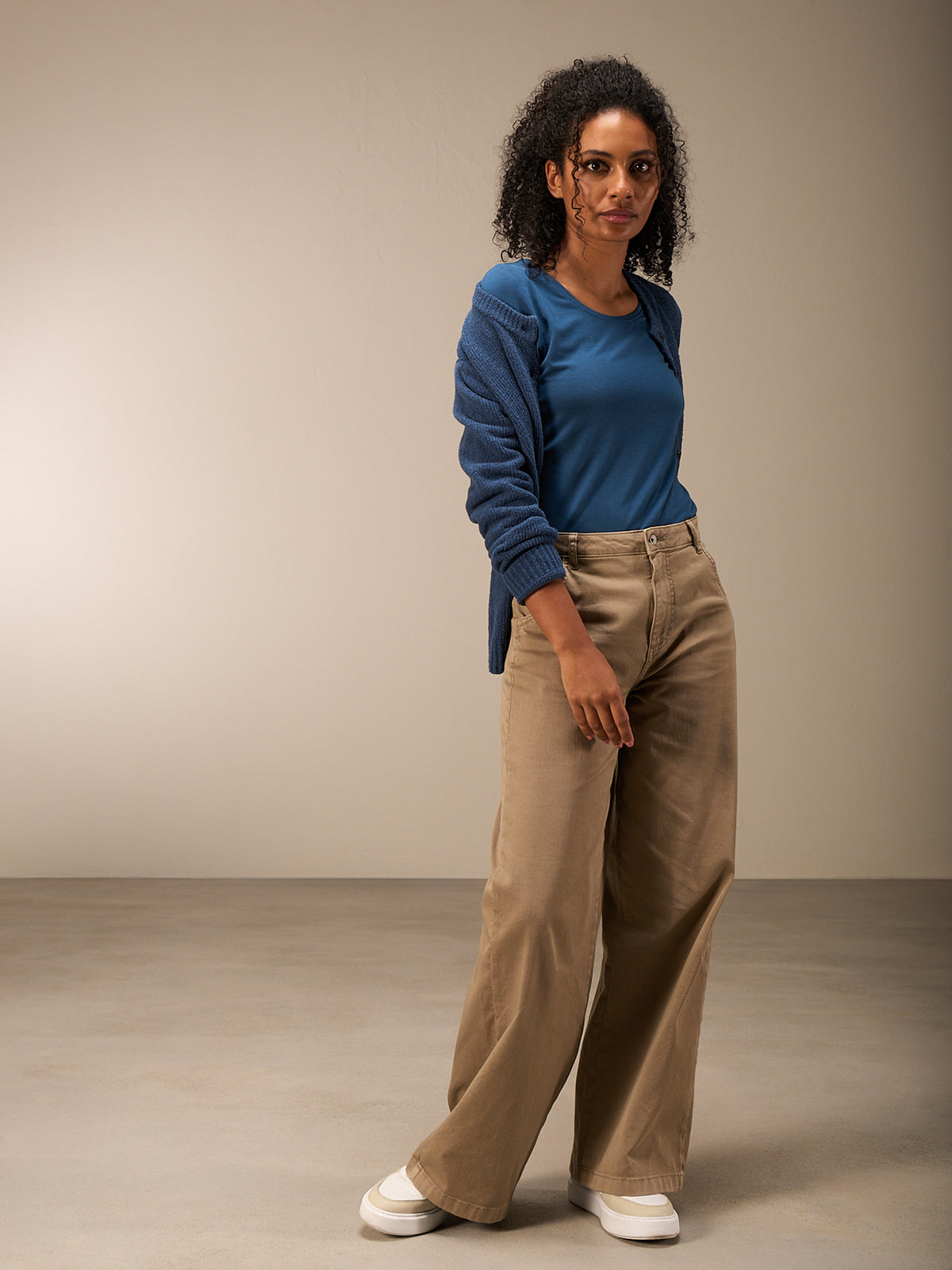 Long-sleeved shirt