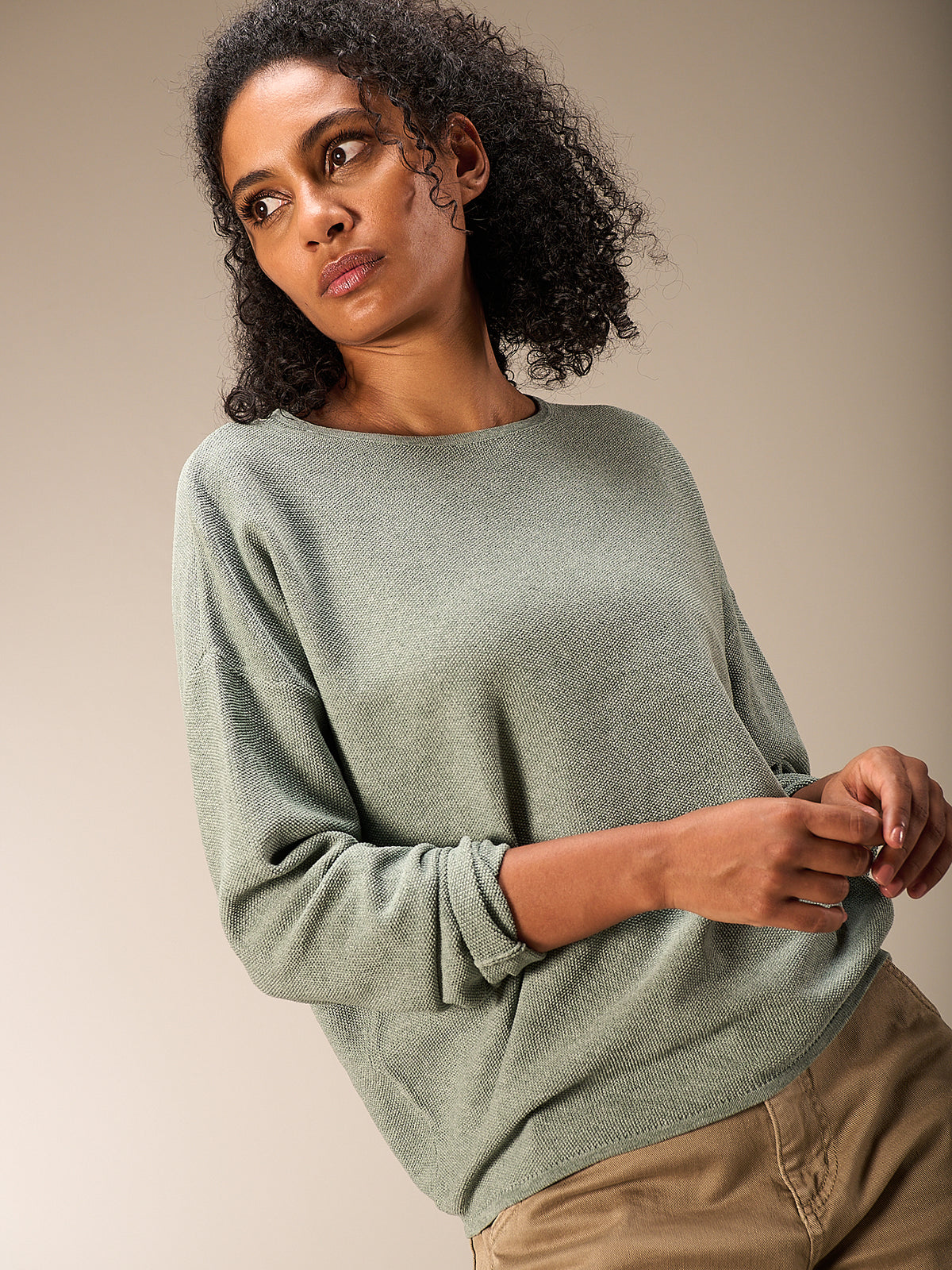 Maglione con scollo rotondo