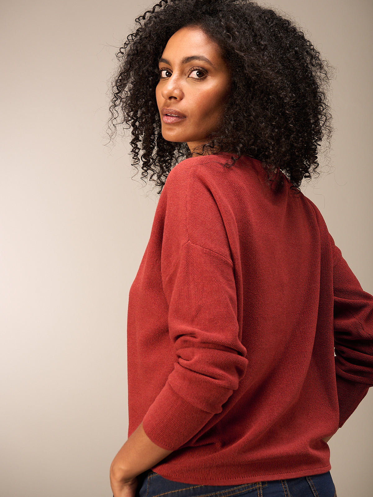 Maglione con scollo rotondo