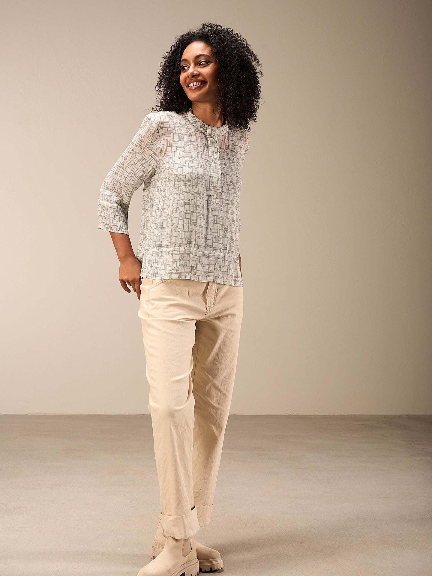 blouse à manches 3/4