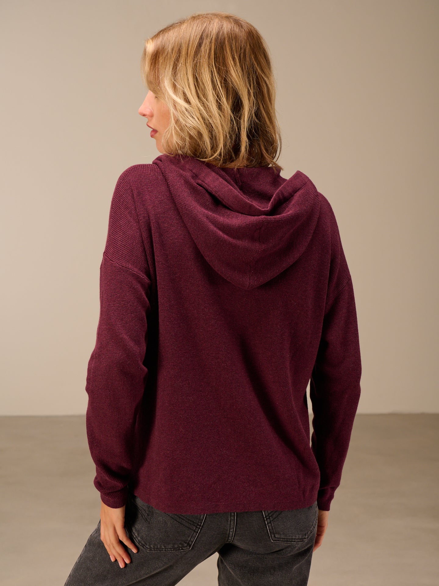 Hooded sweater