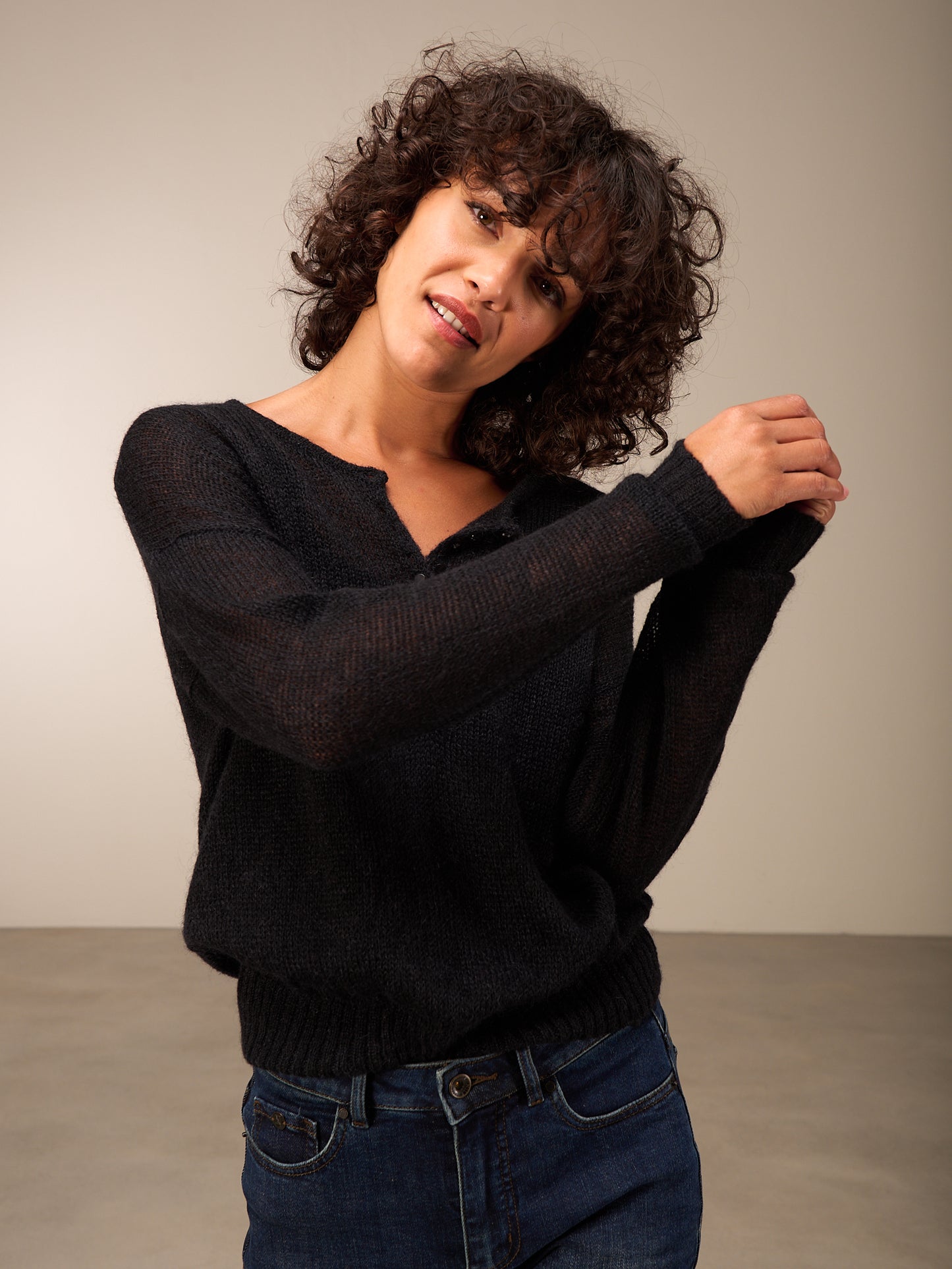 Knitted sweater with wool