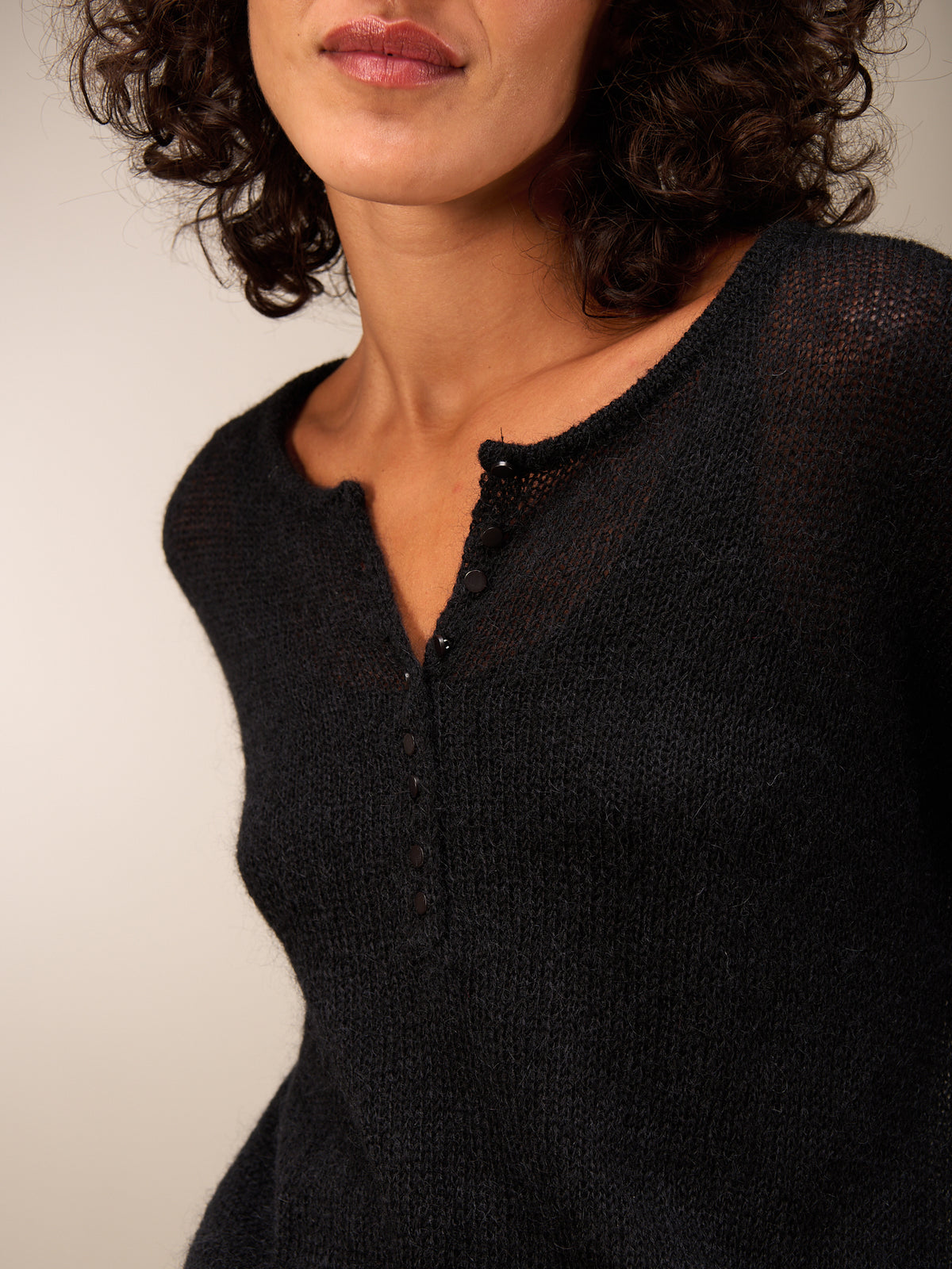 Knitted sweater with wool