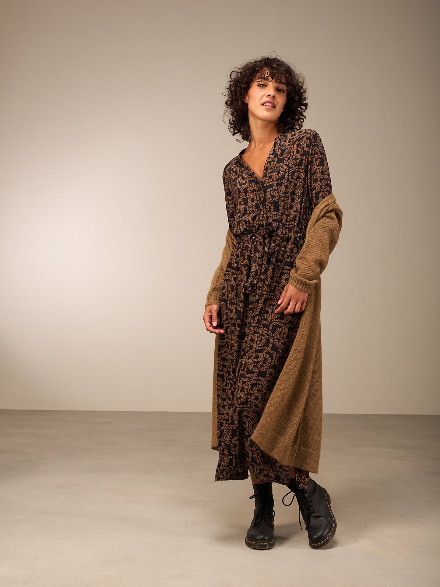 Strickjacke  mit Wolle