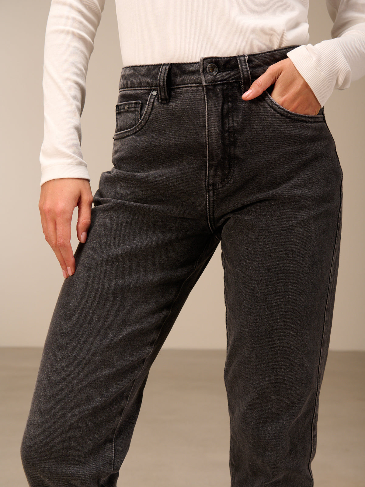 jean loose