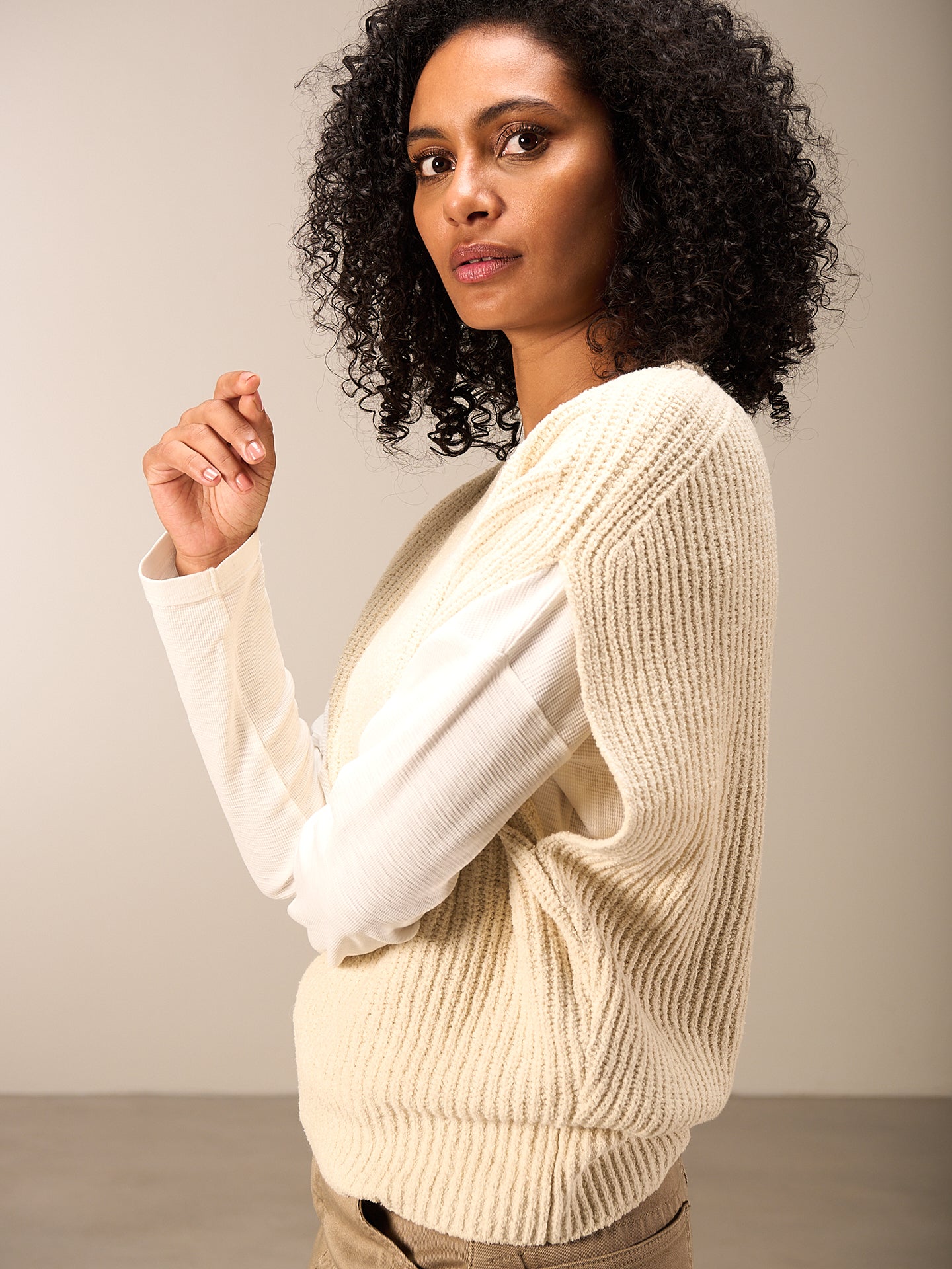 Knitted sweater vest