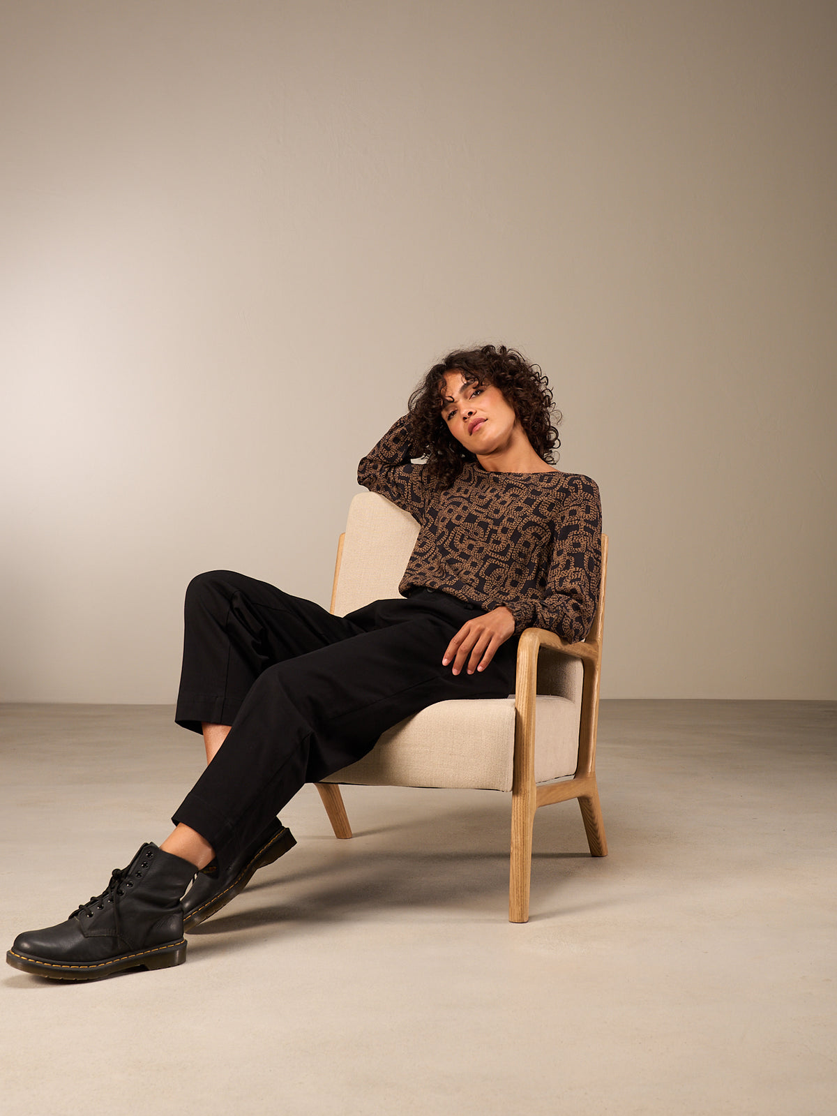 Blusa con scollo rotondo