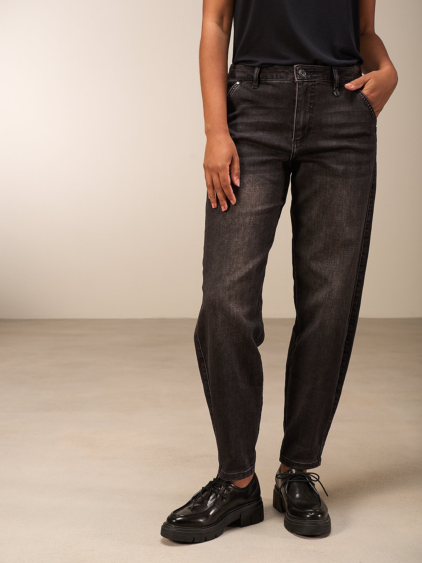 jean barrel