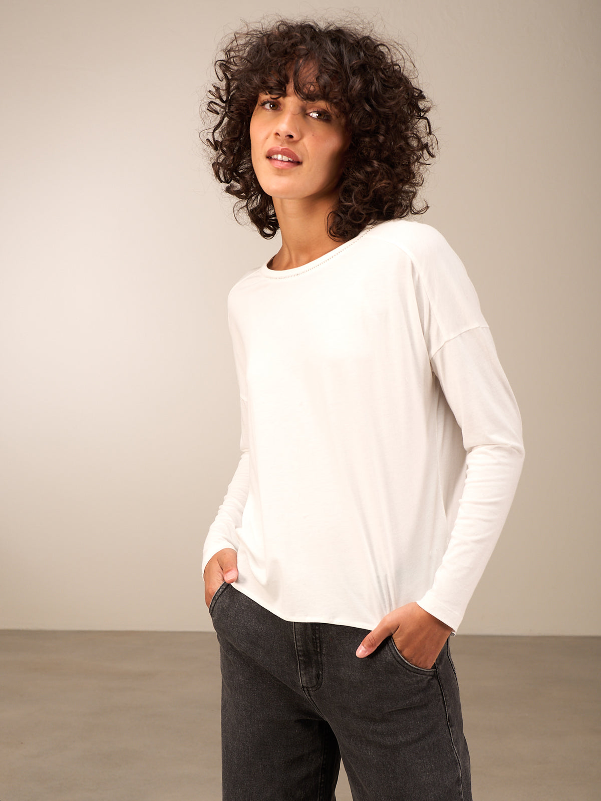 Long-sleeved shirt