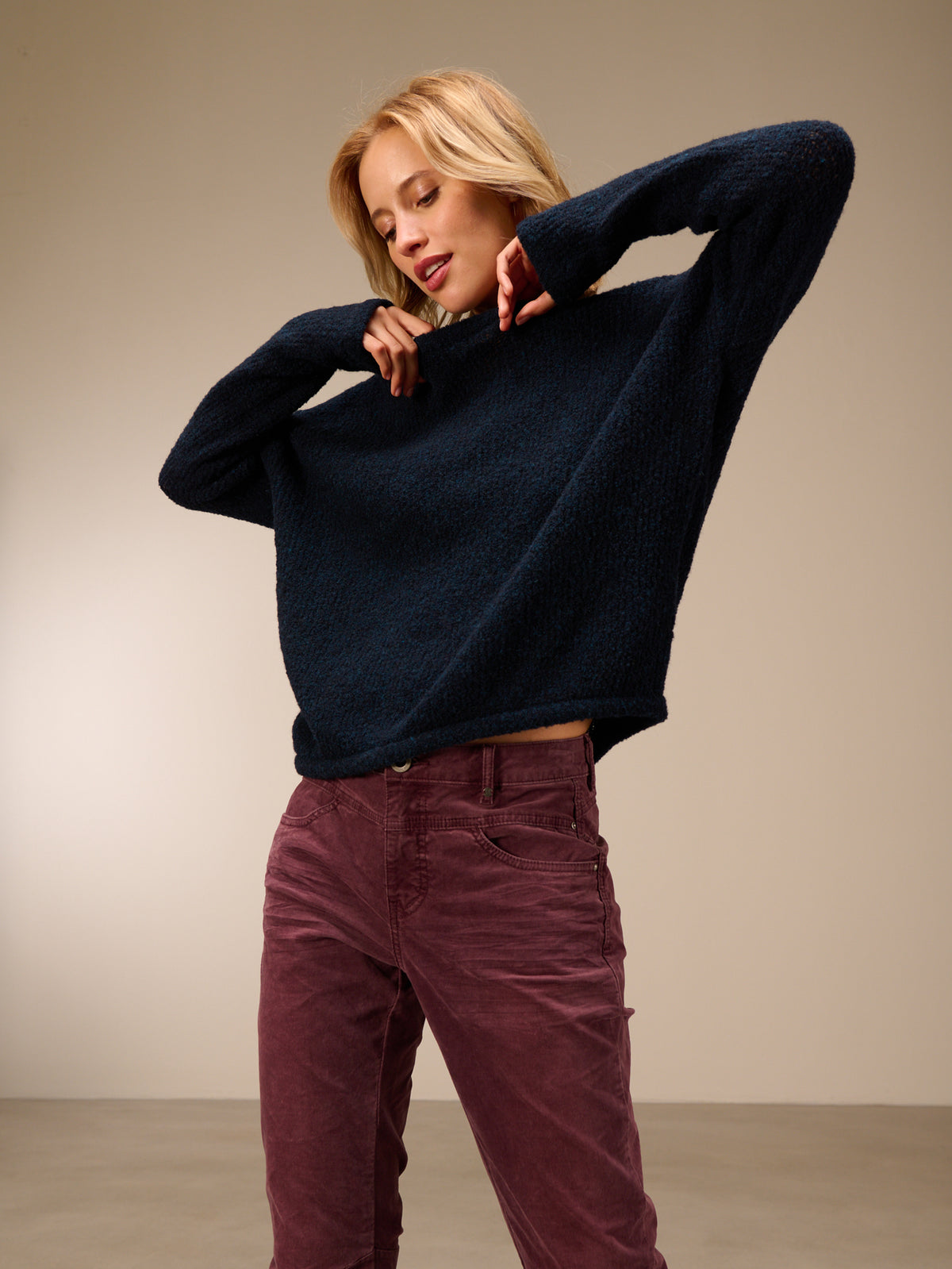 Knitted sweater with wool