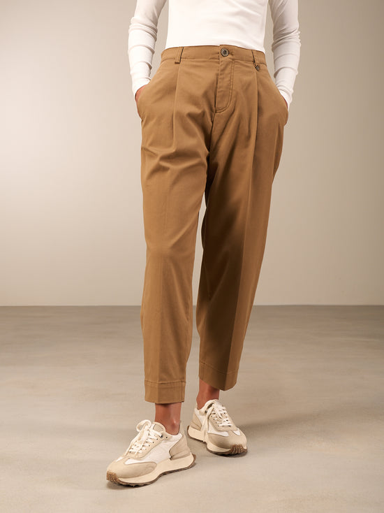 Pantaloni con pince