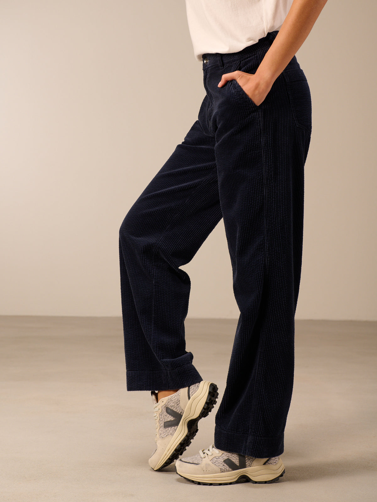 Pantaloni dritti