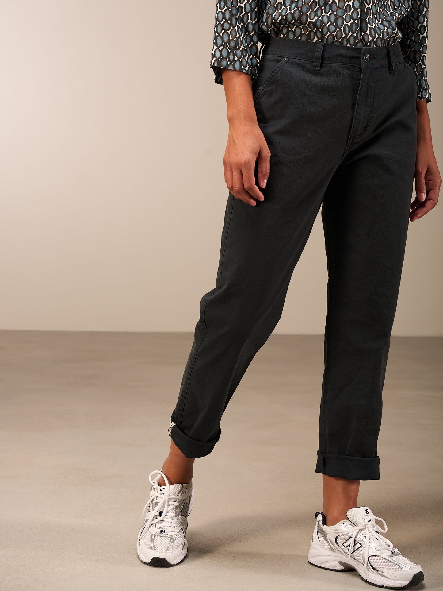 Loose pants