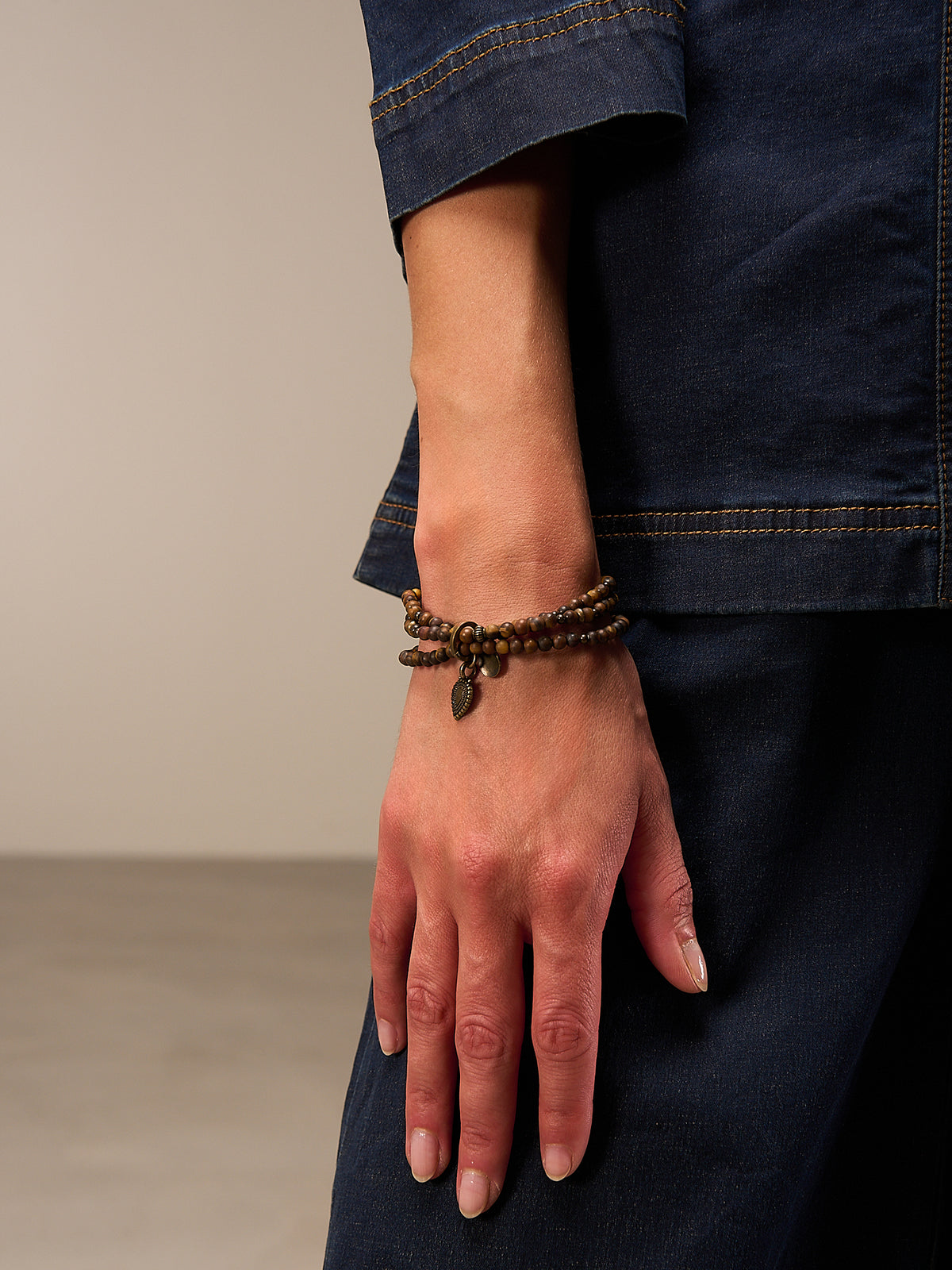 Bracelet with pendant