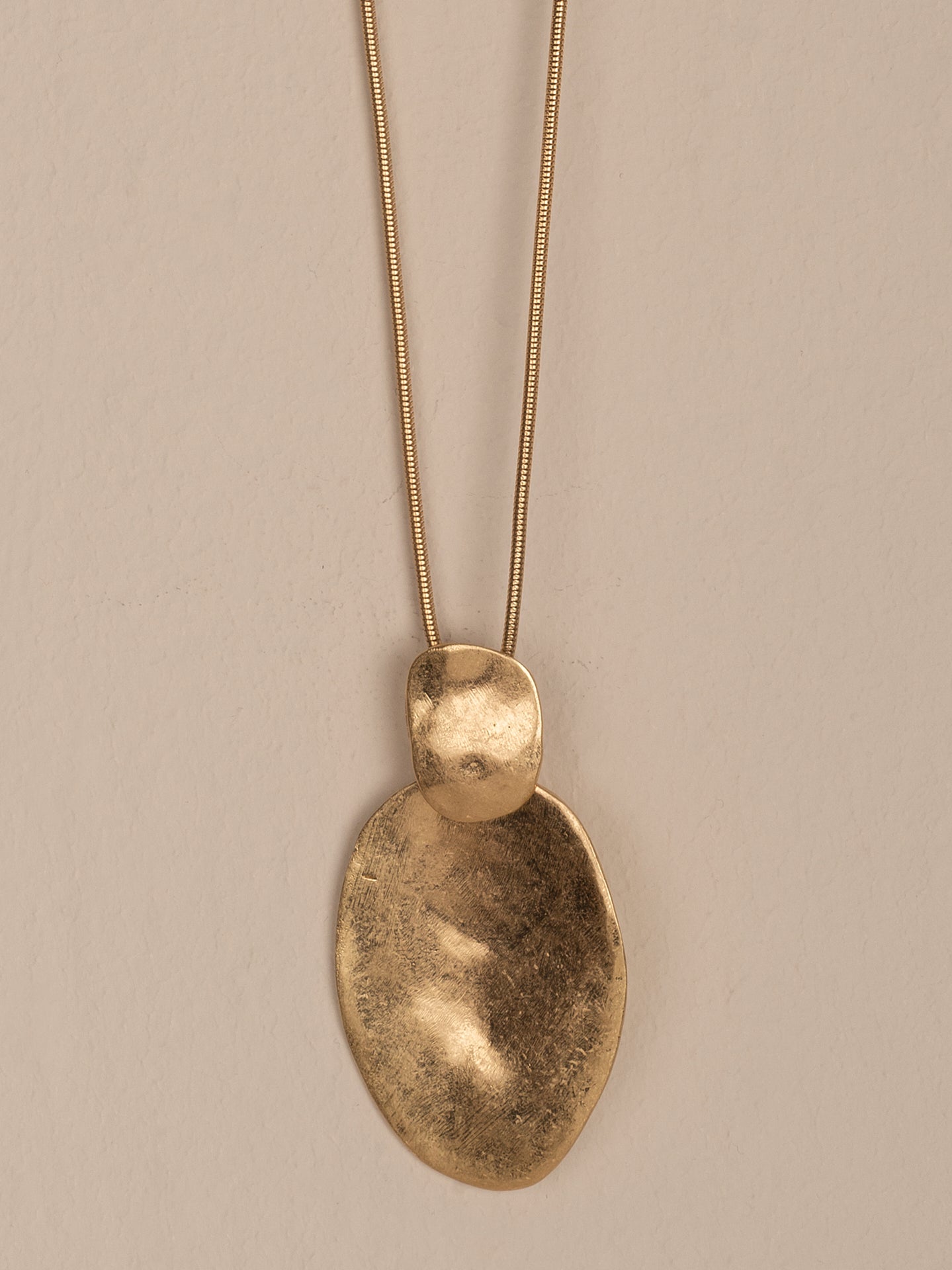 Collana con ciondolo