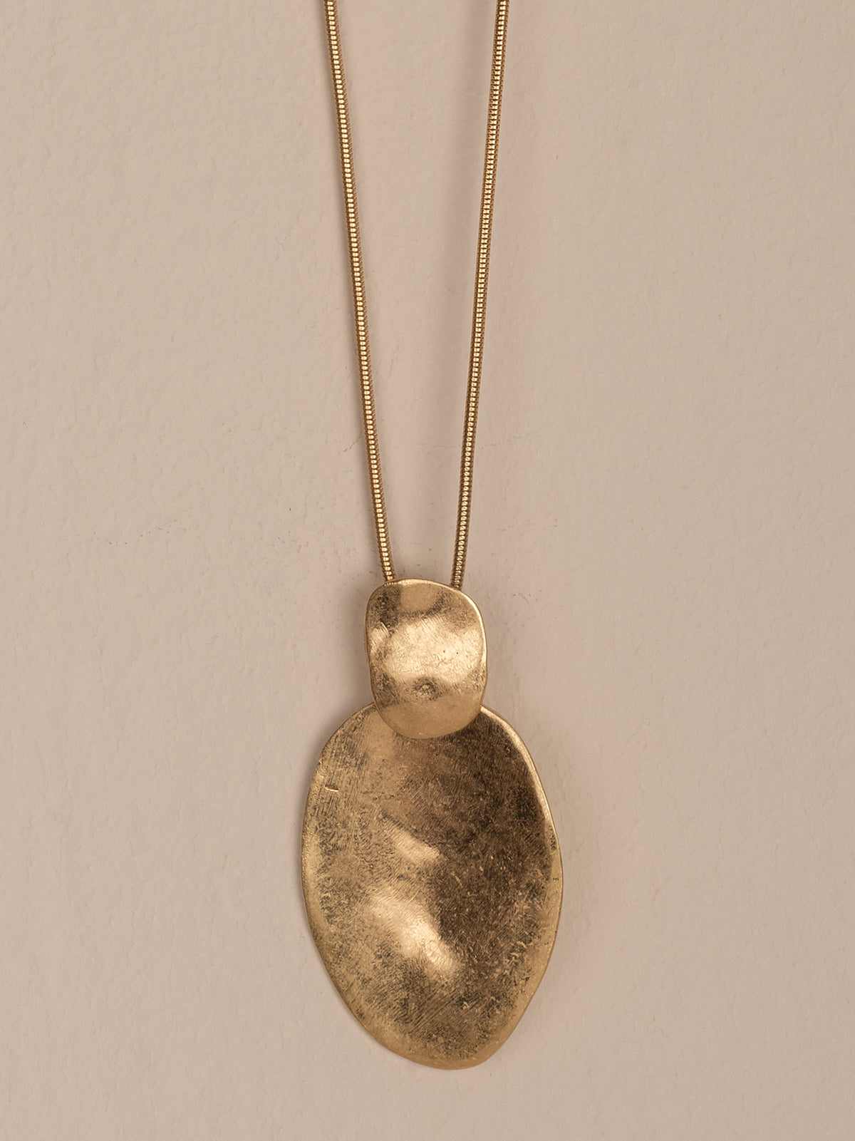 Necklace with pendant