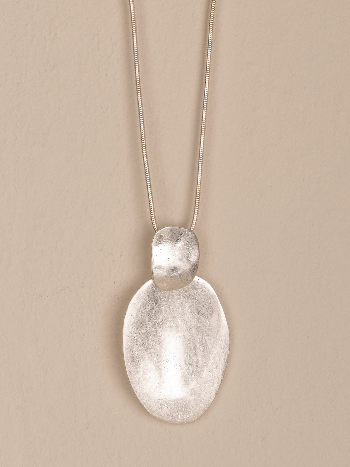 Necklace with pendant
