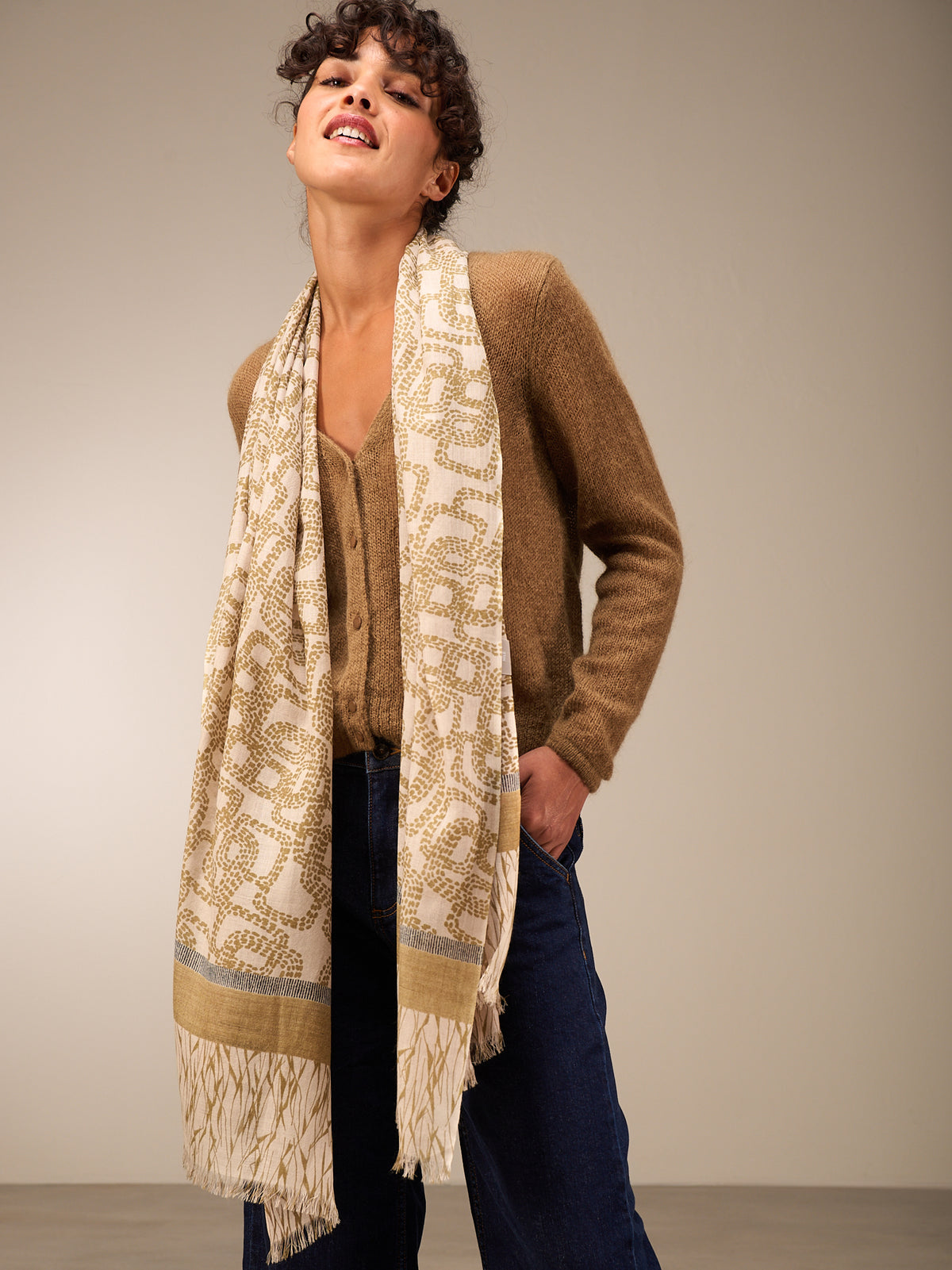 Wool scarf