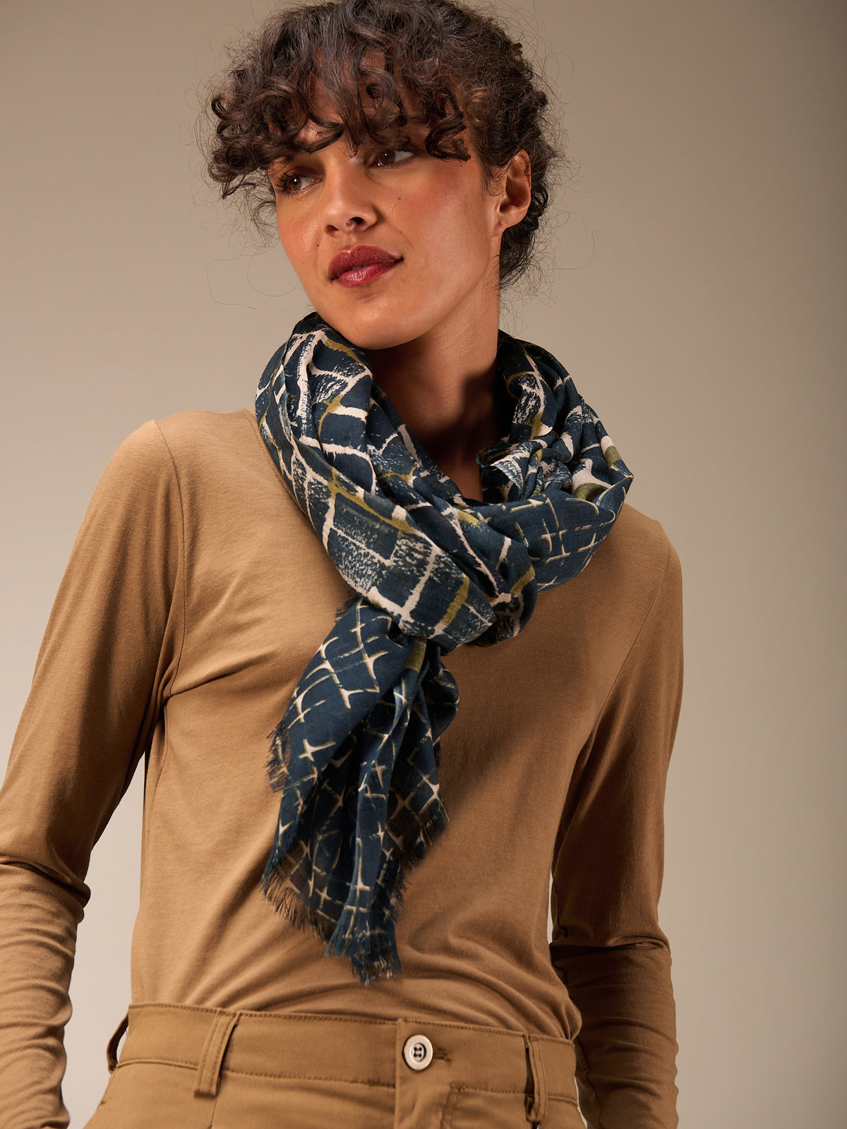 Wool scarf