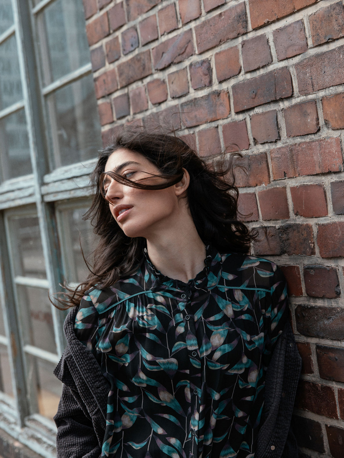 blouse avec détails à volants