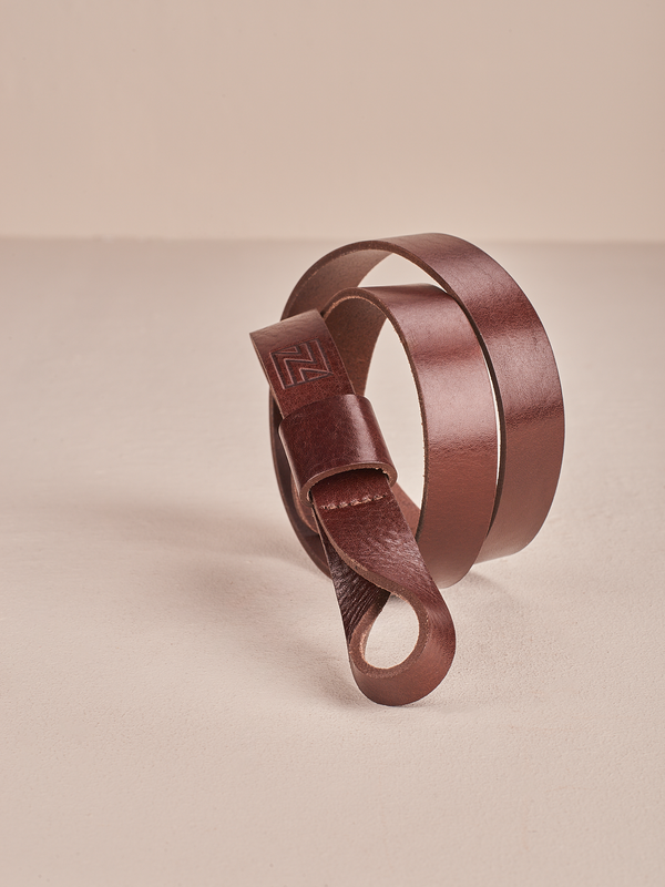 Smooth leather belt