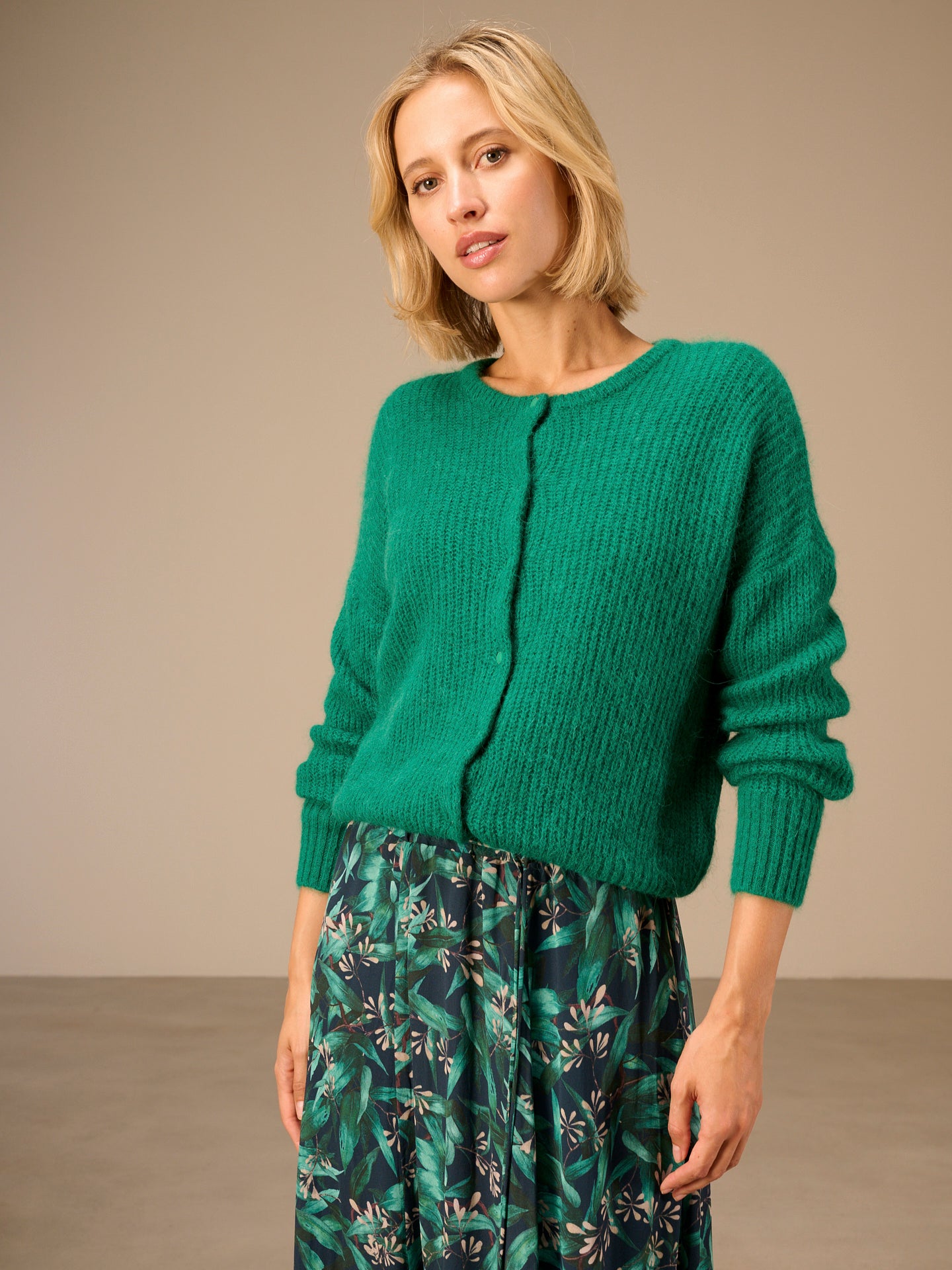 Giacca in maglia con scollo rotondo