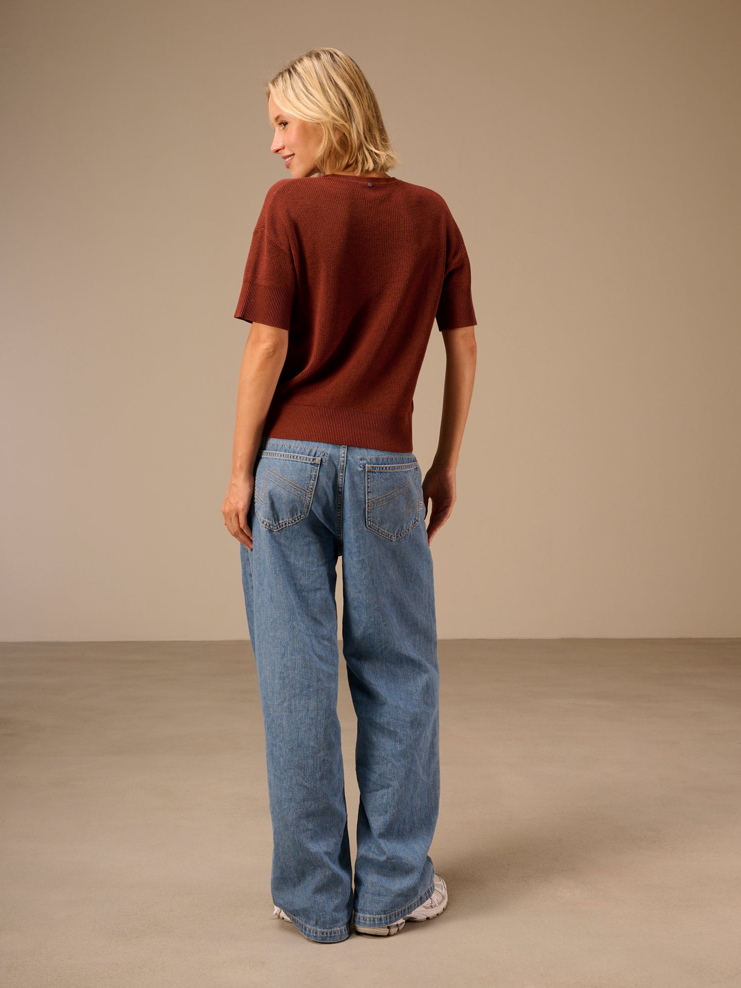 Fine knit sweater