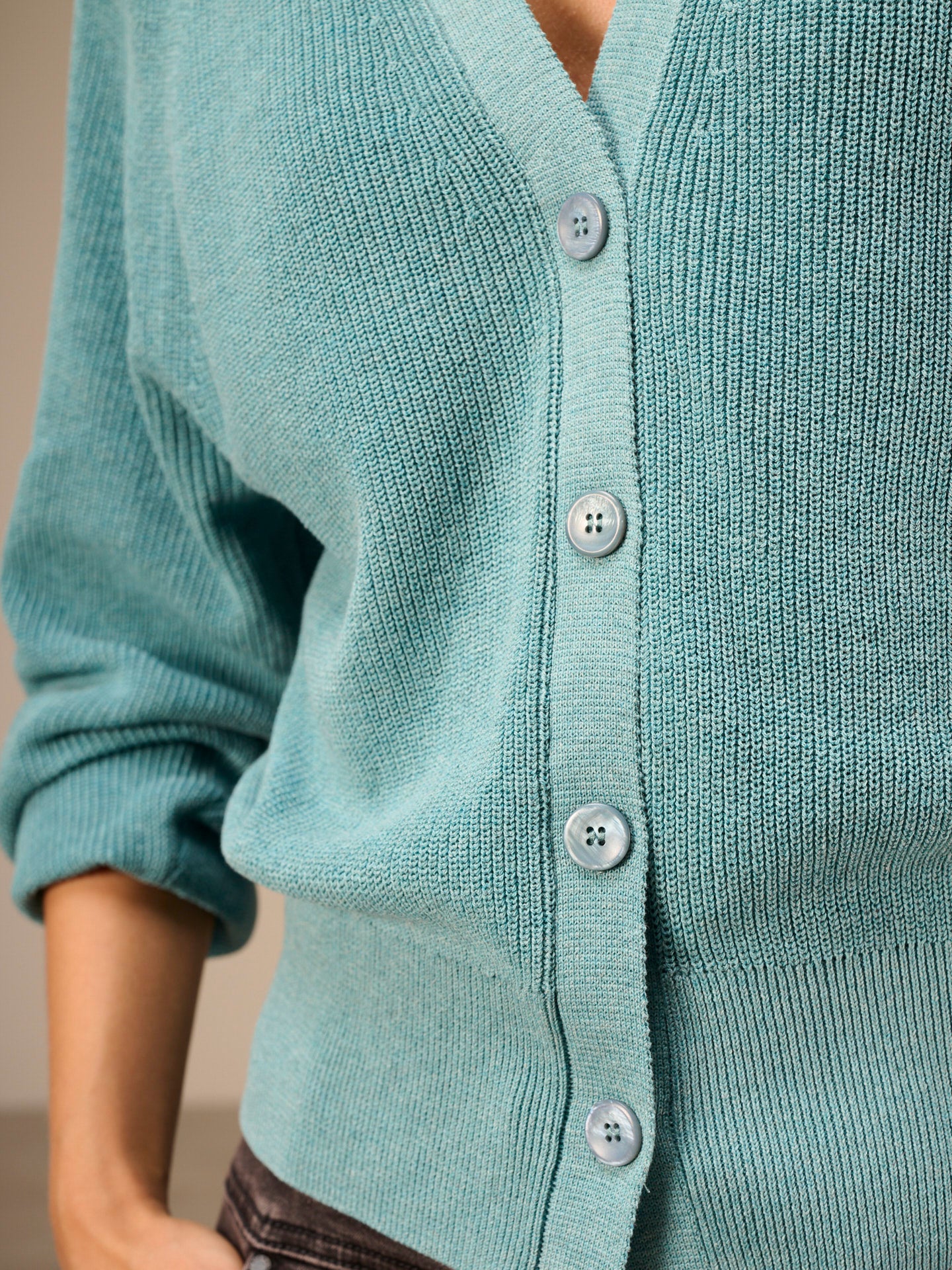 Giacca in maglia con scollo a V
