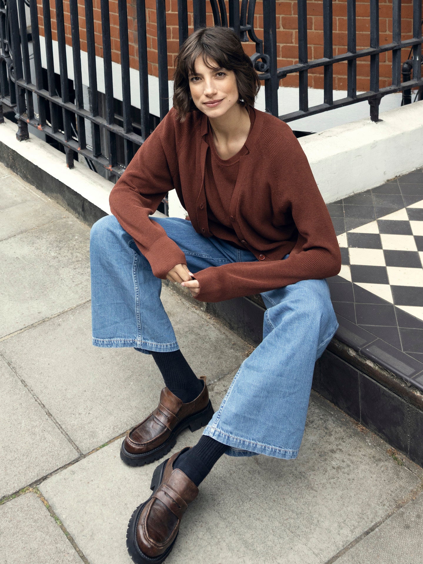 Wide-leg jeans