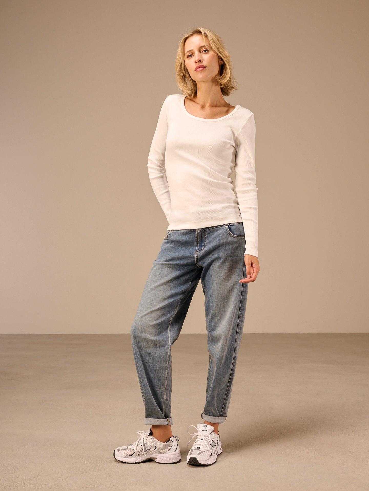 Long-sleeved shirt
