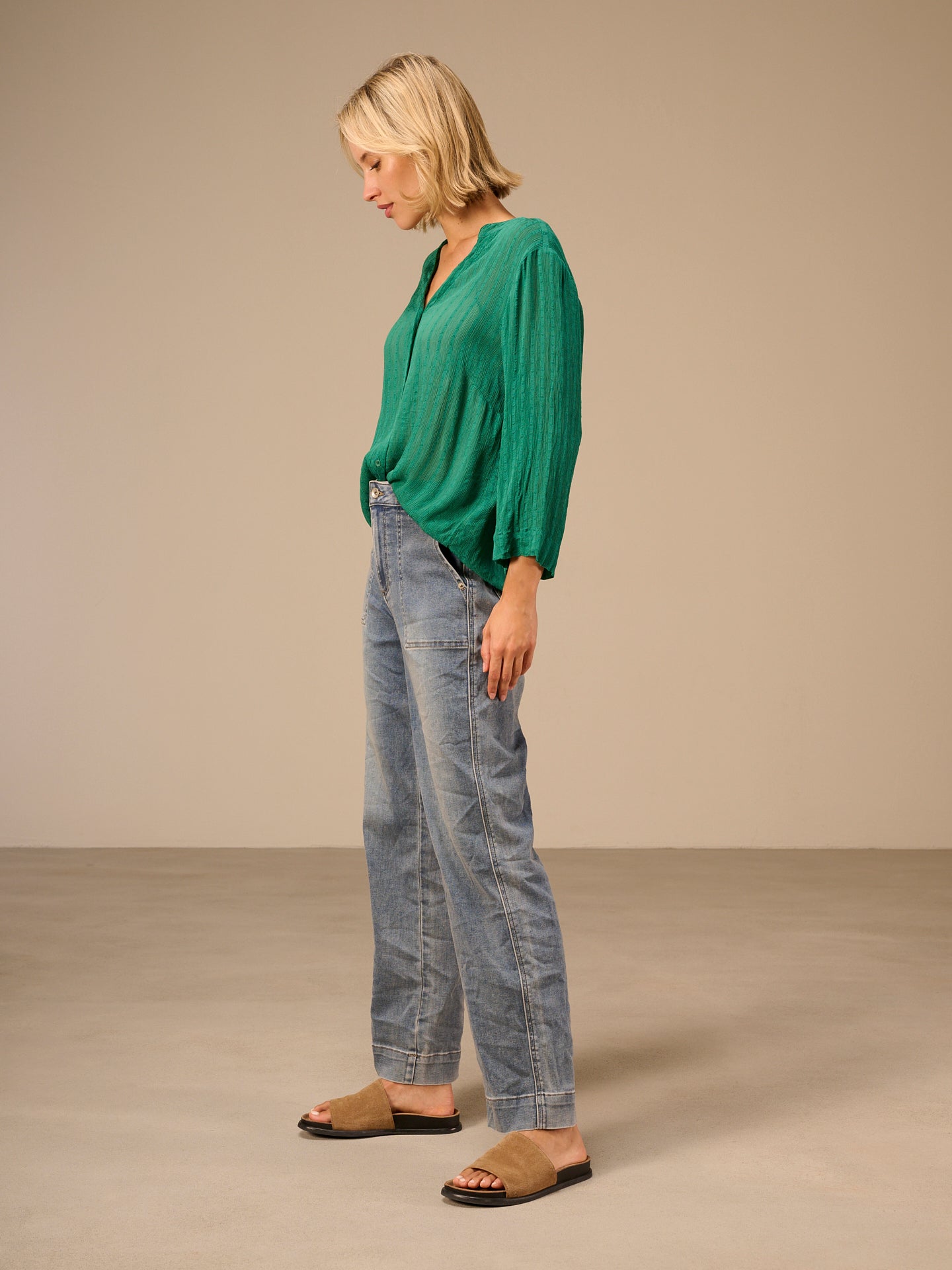 Blusa con scollo a V