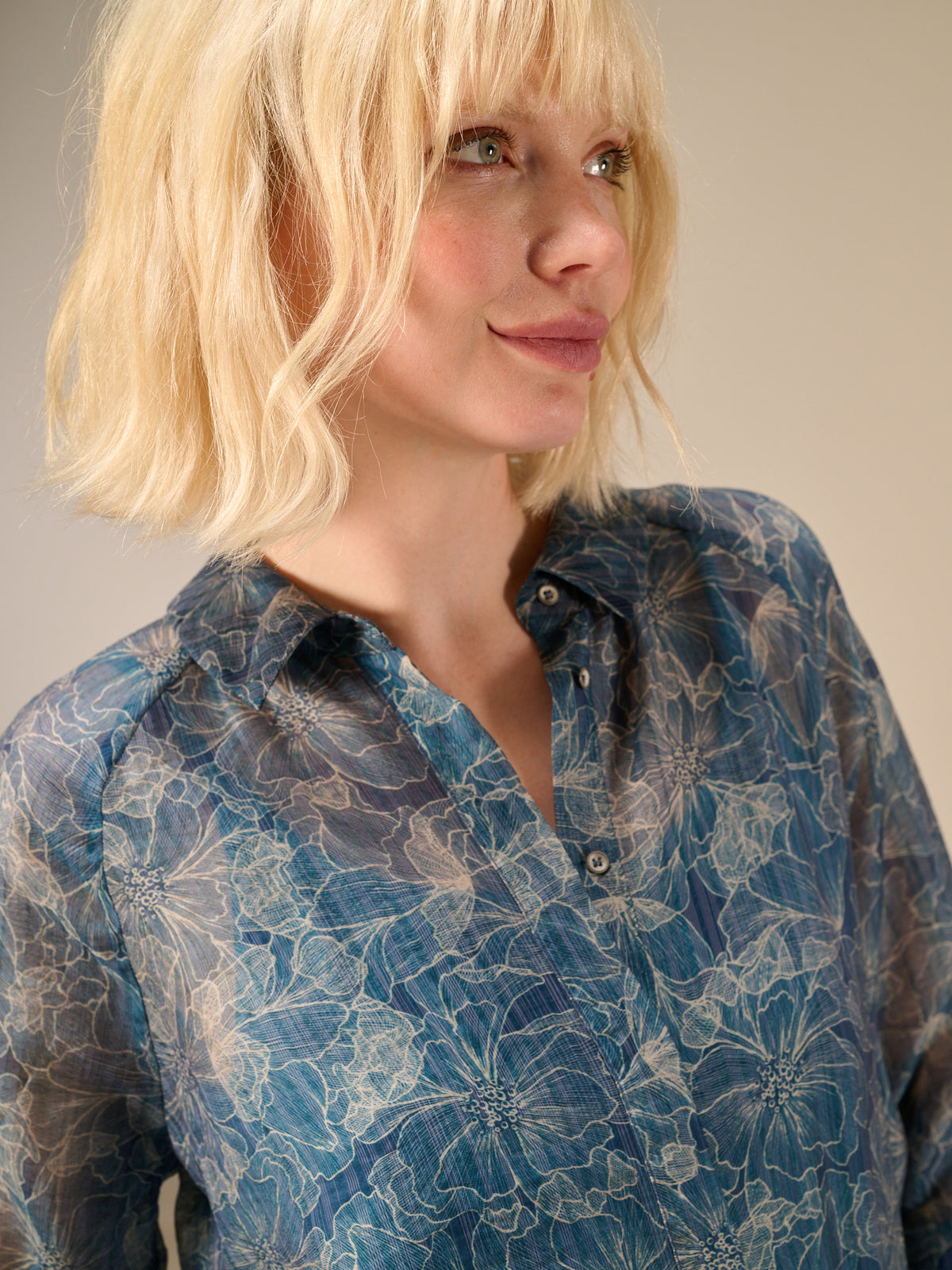 Blouse with button placket