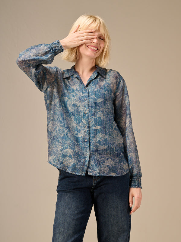 Blouse with check pattern