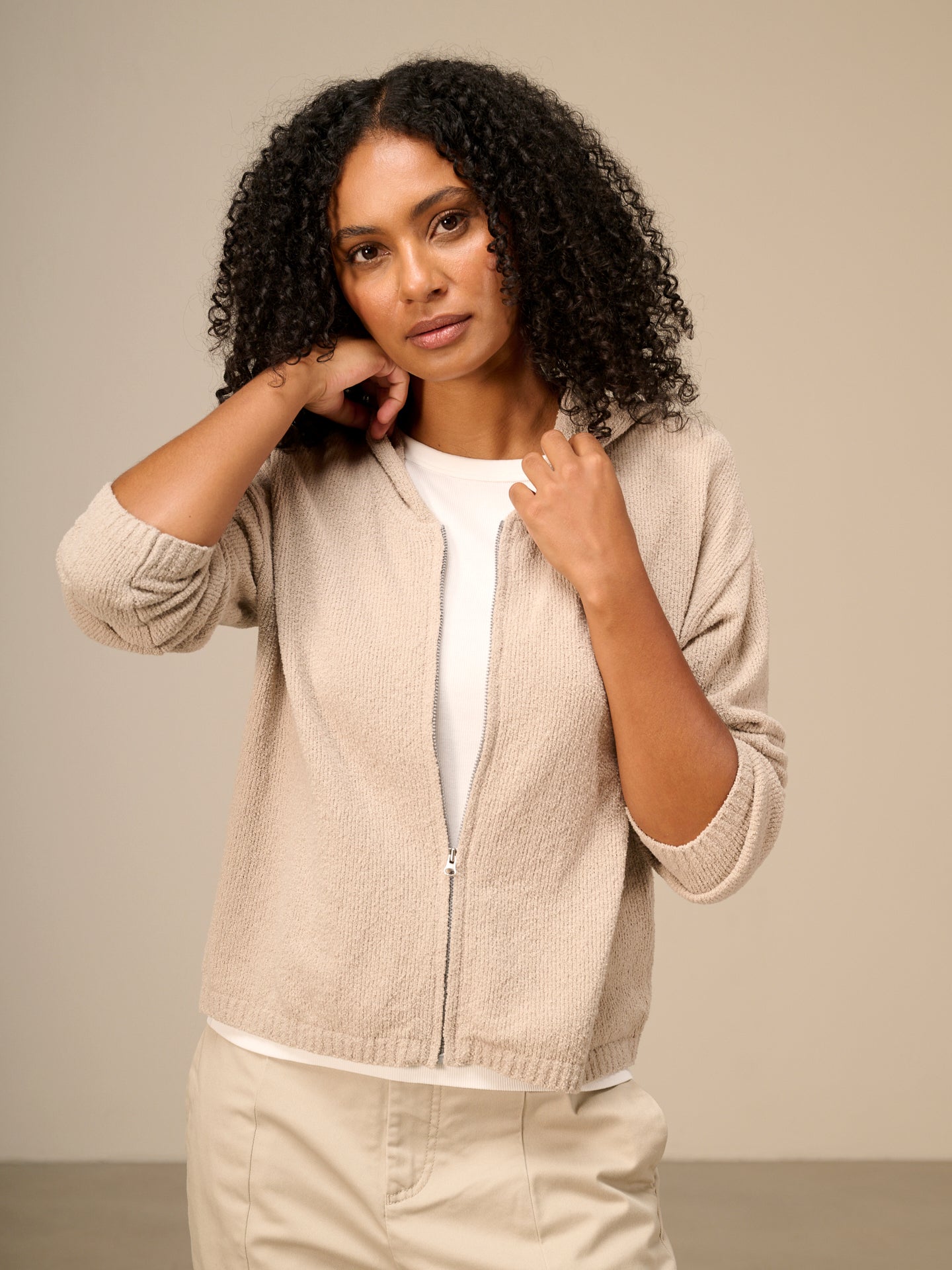 Strickjacke mit Kapuze