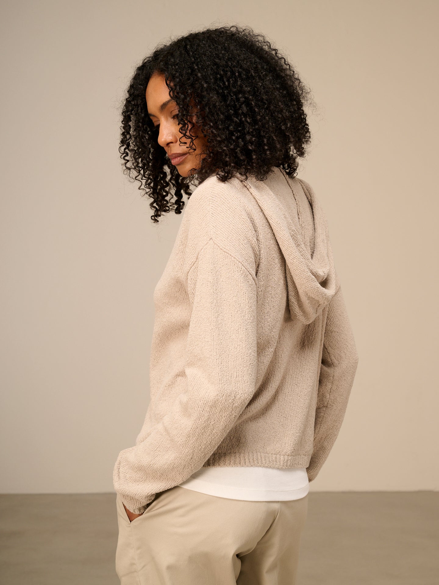 Strickjacke mit Kapuze