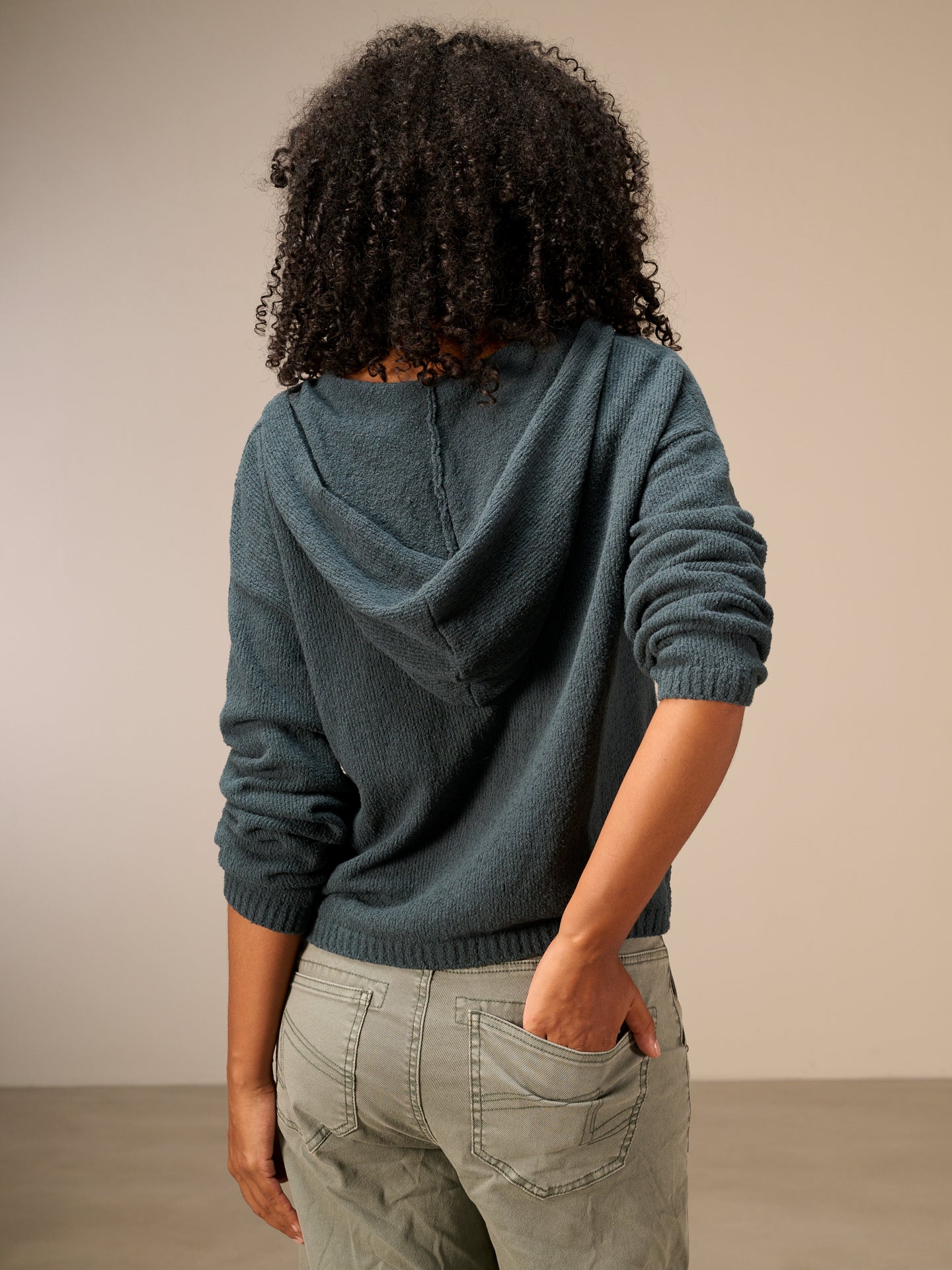 Strickjacke mit Kapuze