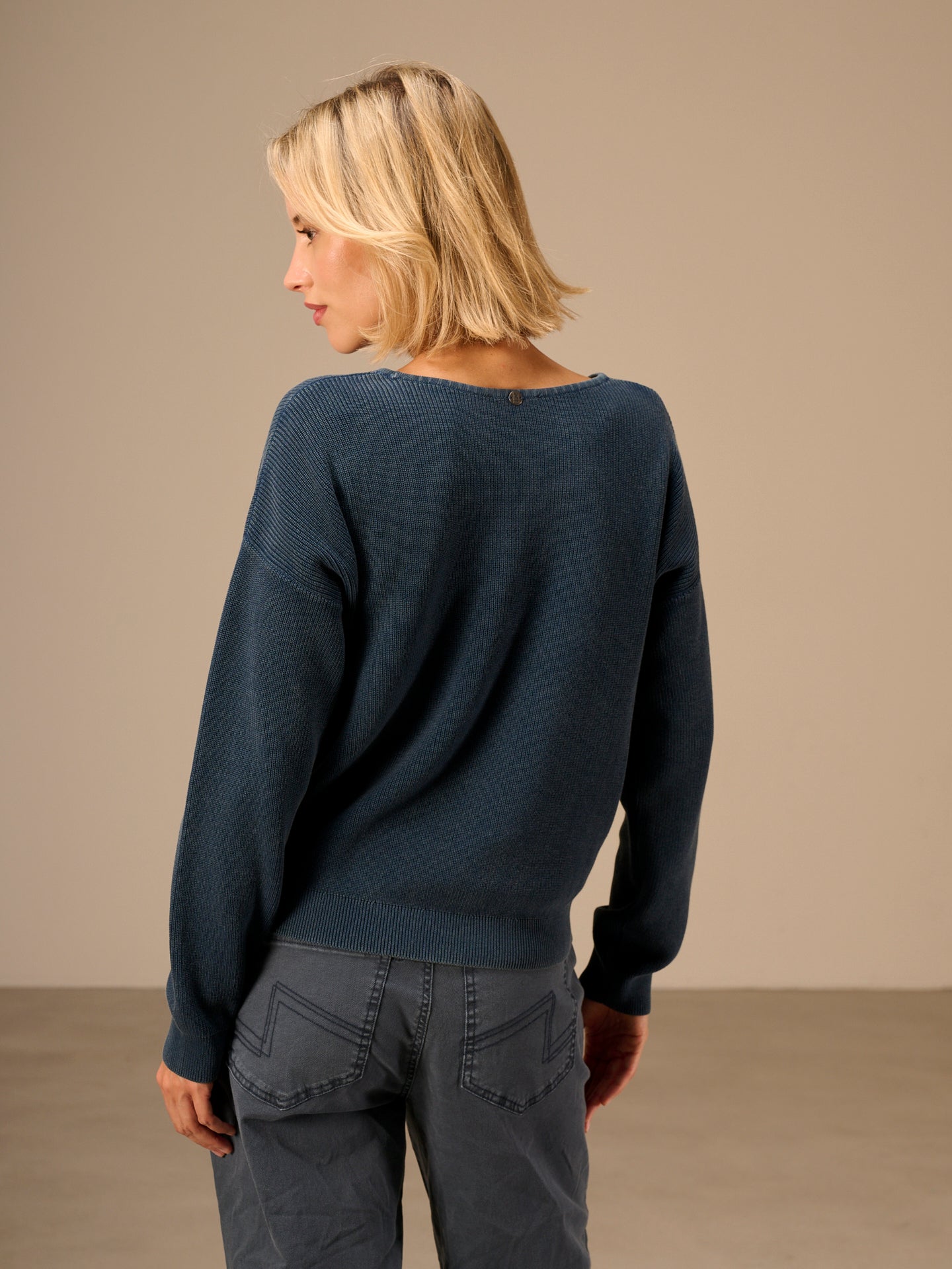 Round-neck sweater