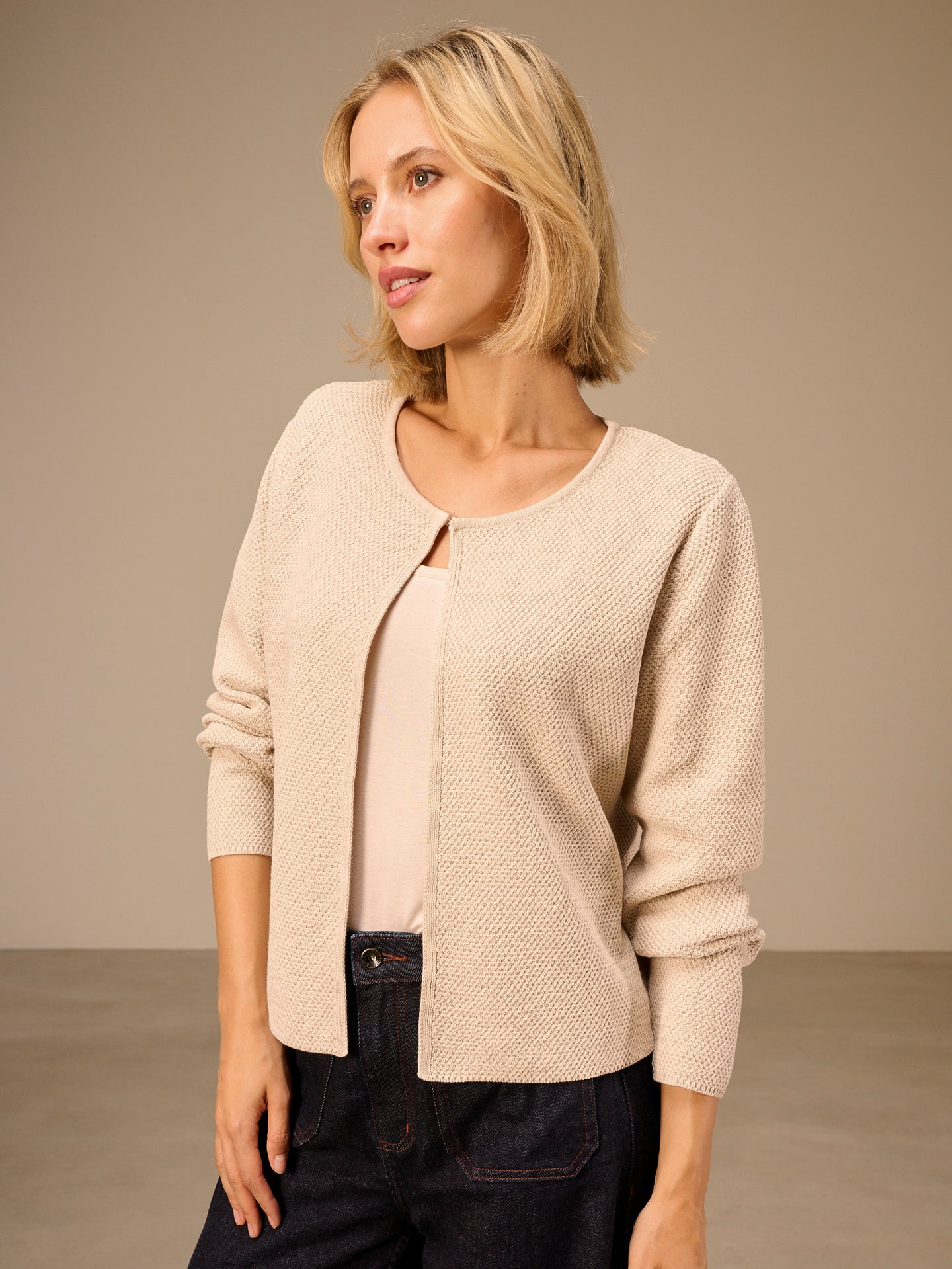 Giacca in maglia con scollo rotondo