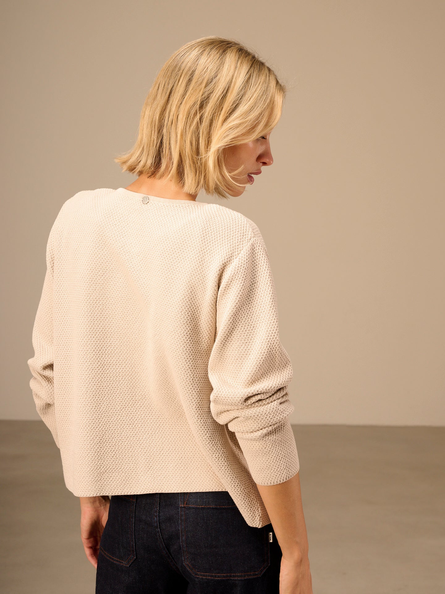 Giacca in maglia con scollo rotondo
