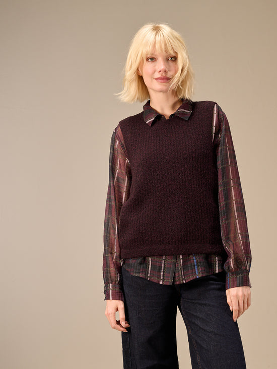 Sweater vest with wool
