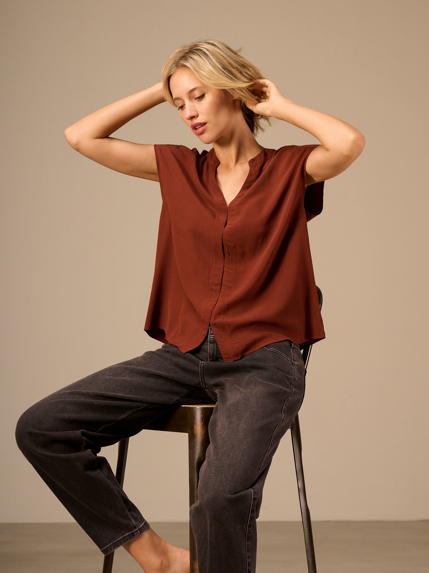 Blusa tinta unita
