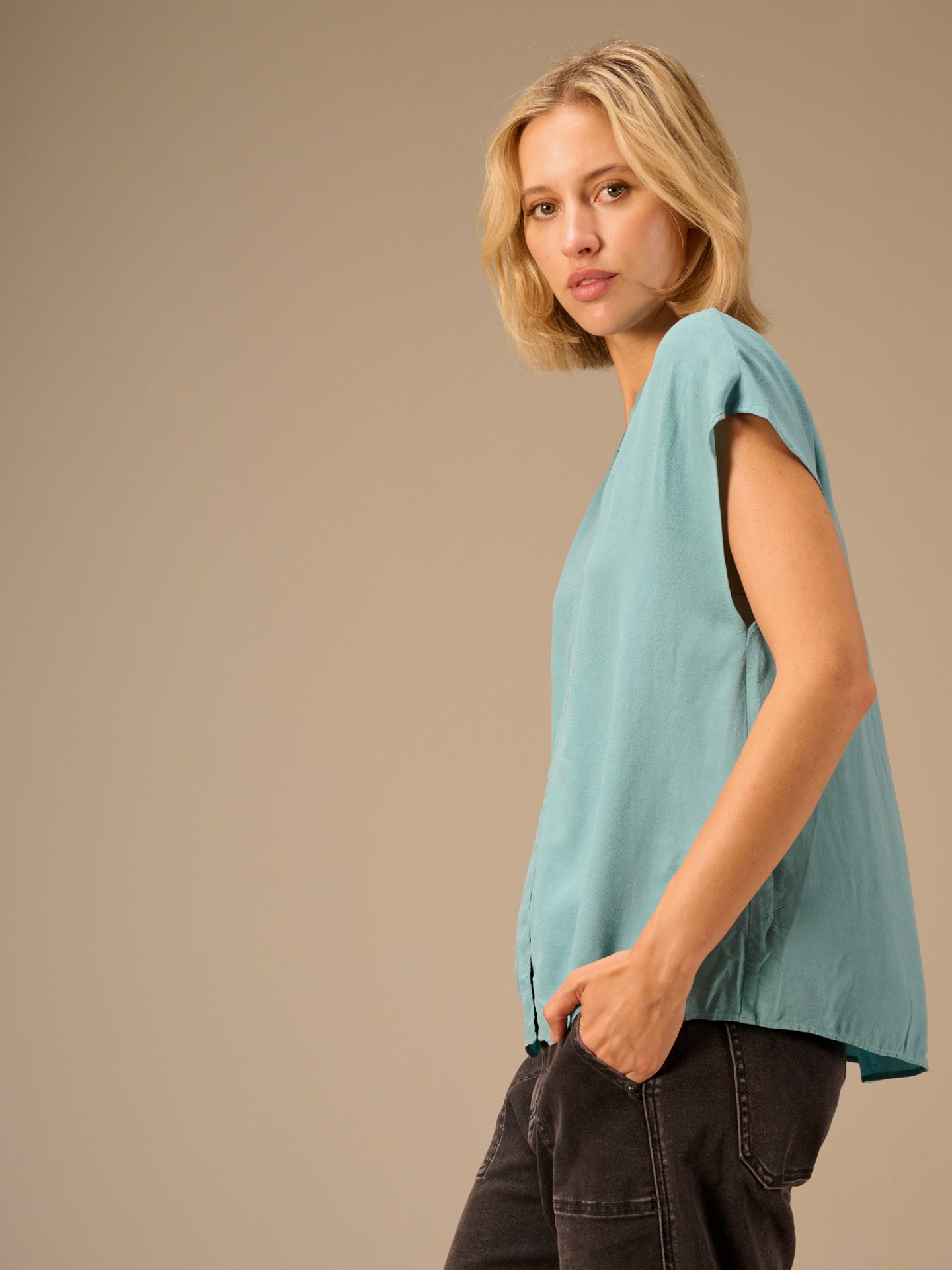 Blusa tinta unita