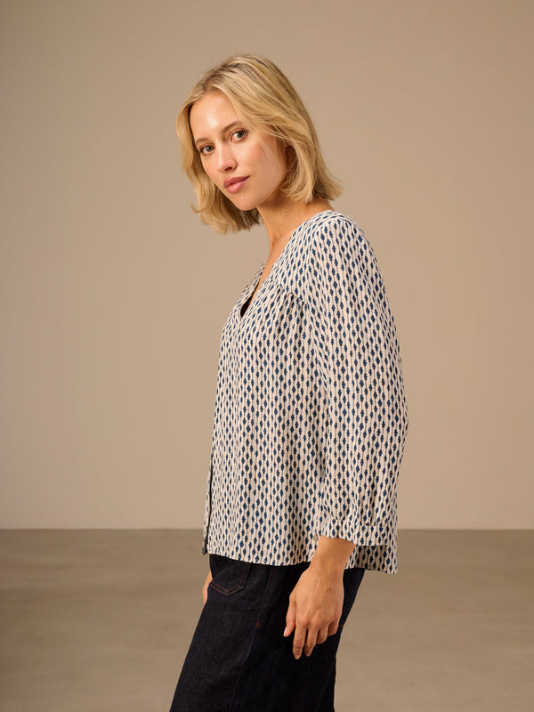 blouse avec col en V