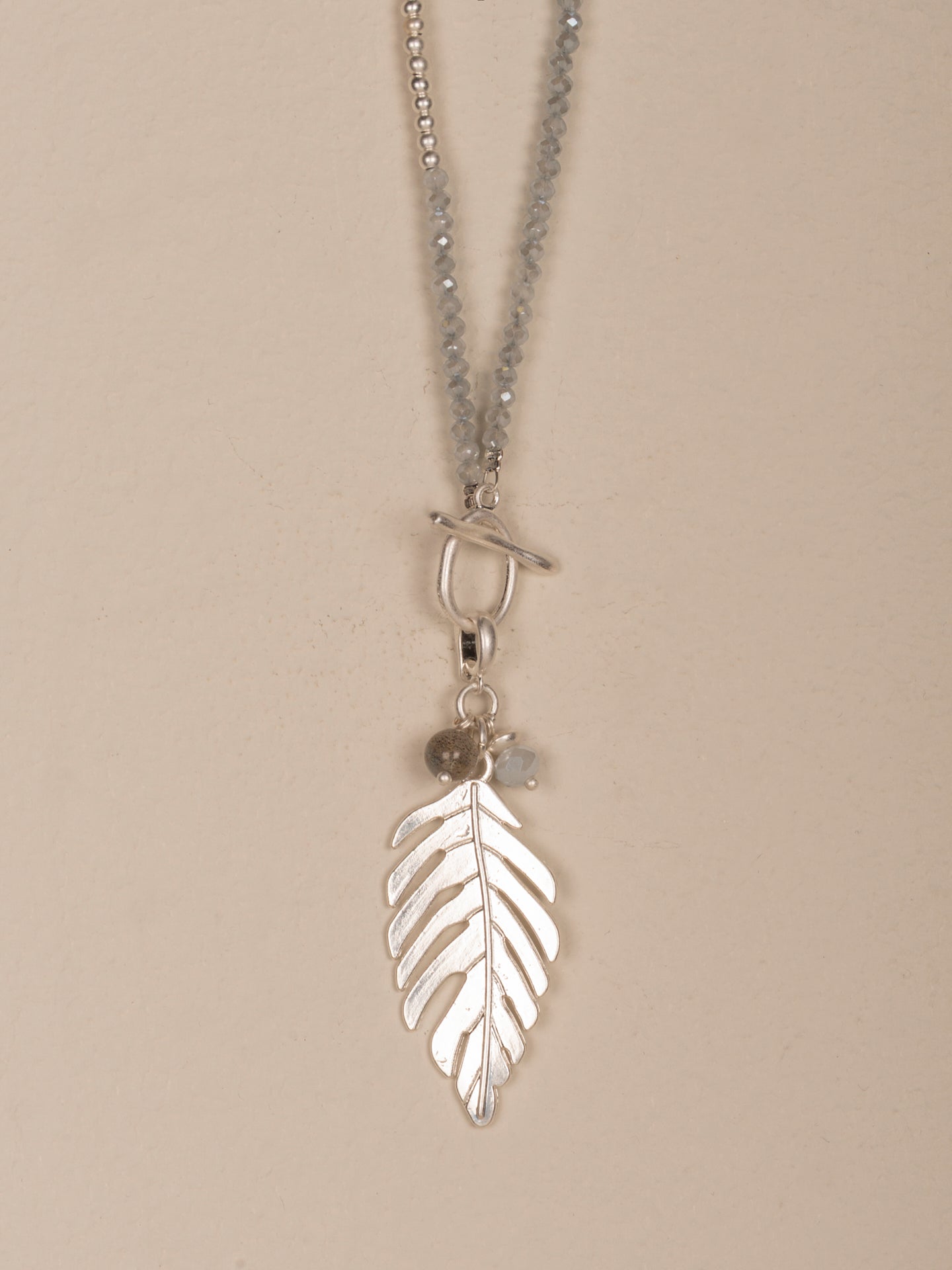 Collana con ciondolo